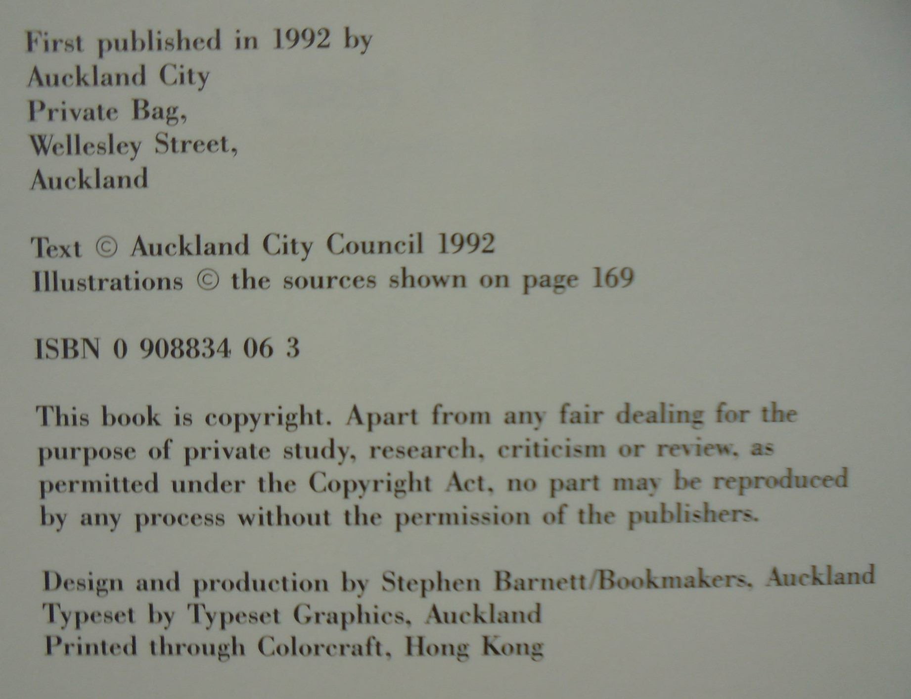 A Tiger by the Tail: A History of Auckland Zoo, 1922-1992. By Derek Wood