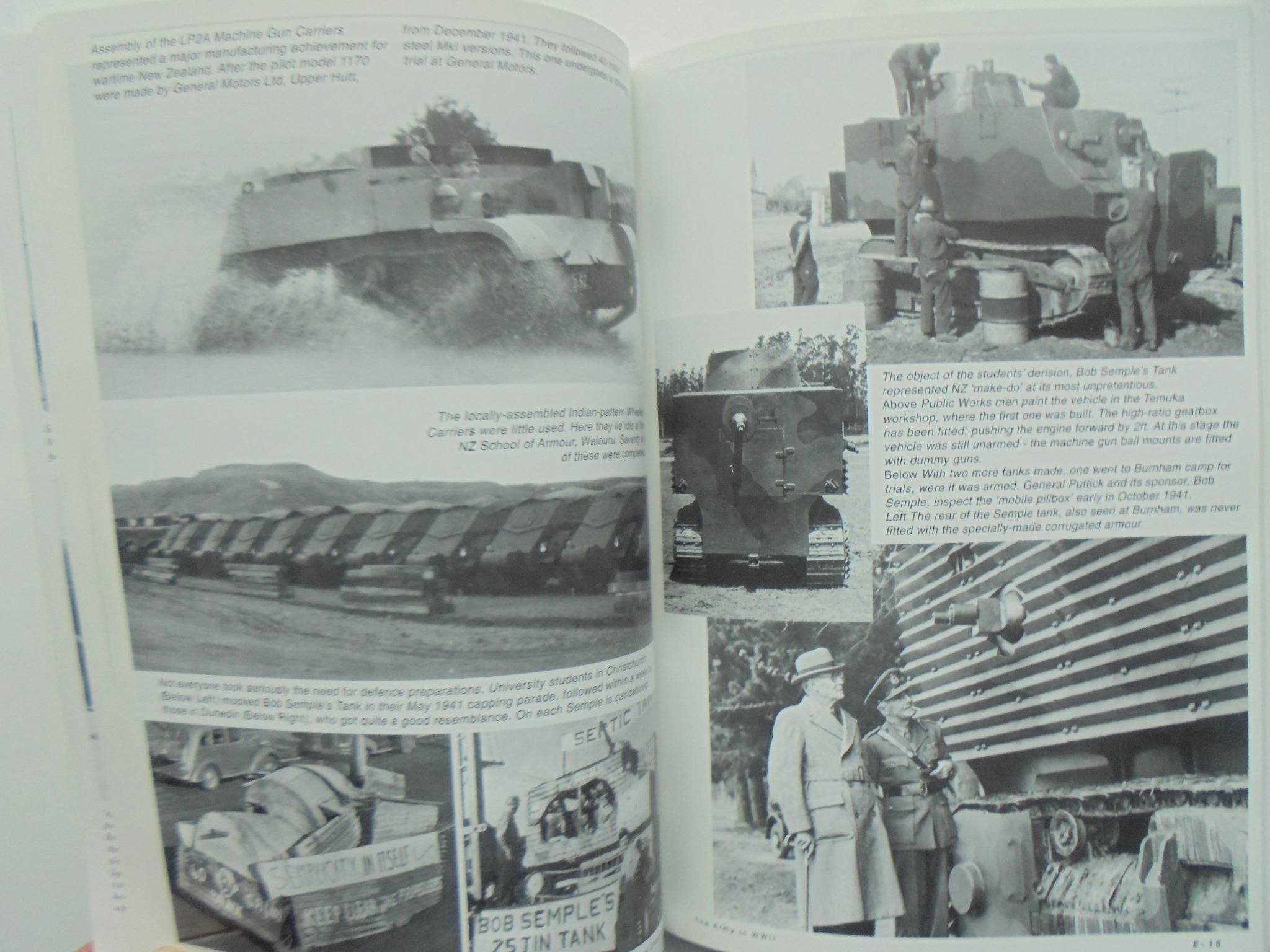 Defending New Zealand : Ramparts on the Sea 1840 - 1950's Pictorial