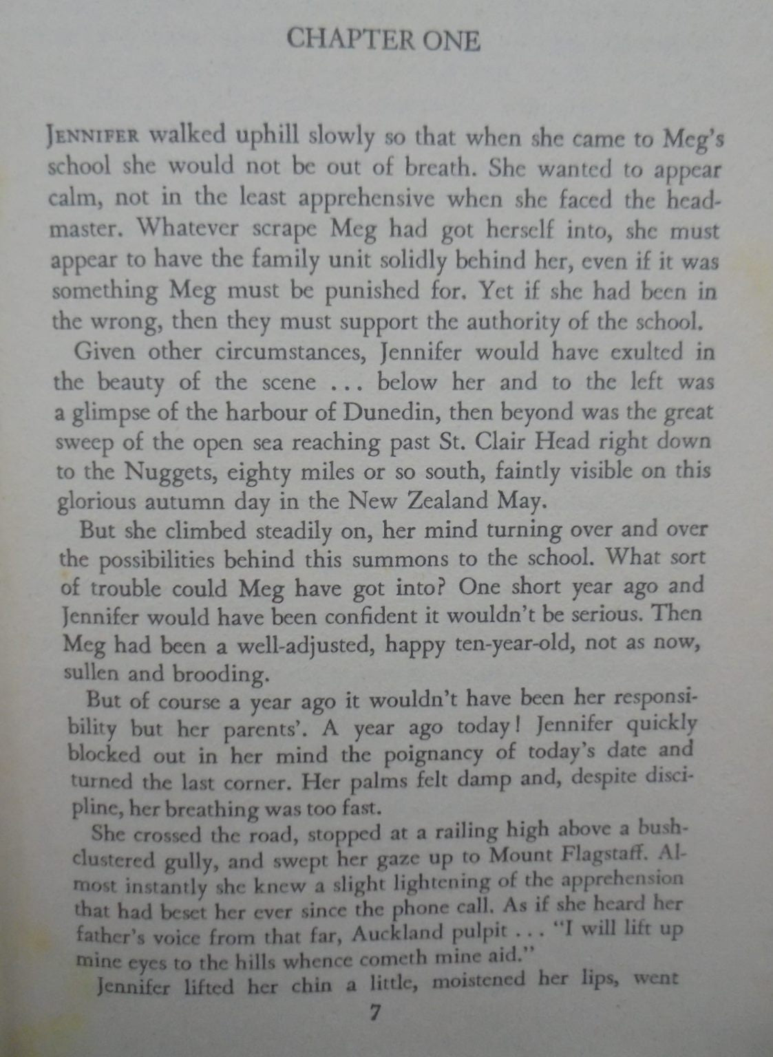 The House on Gregor's Brae. by Essie Summers. Mills & Boon (1971) 1st edition