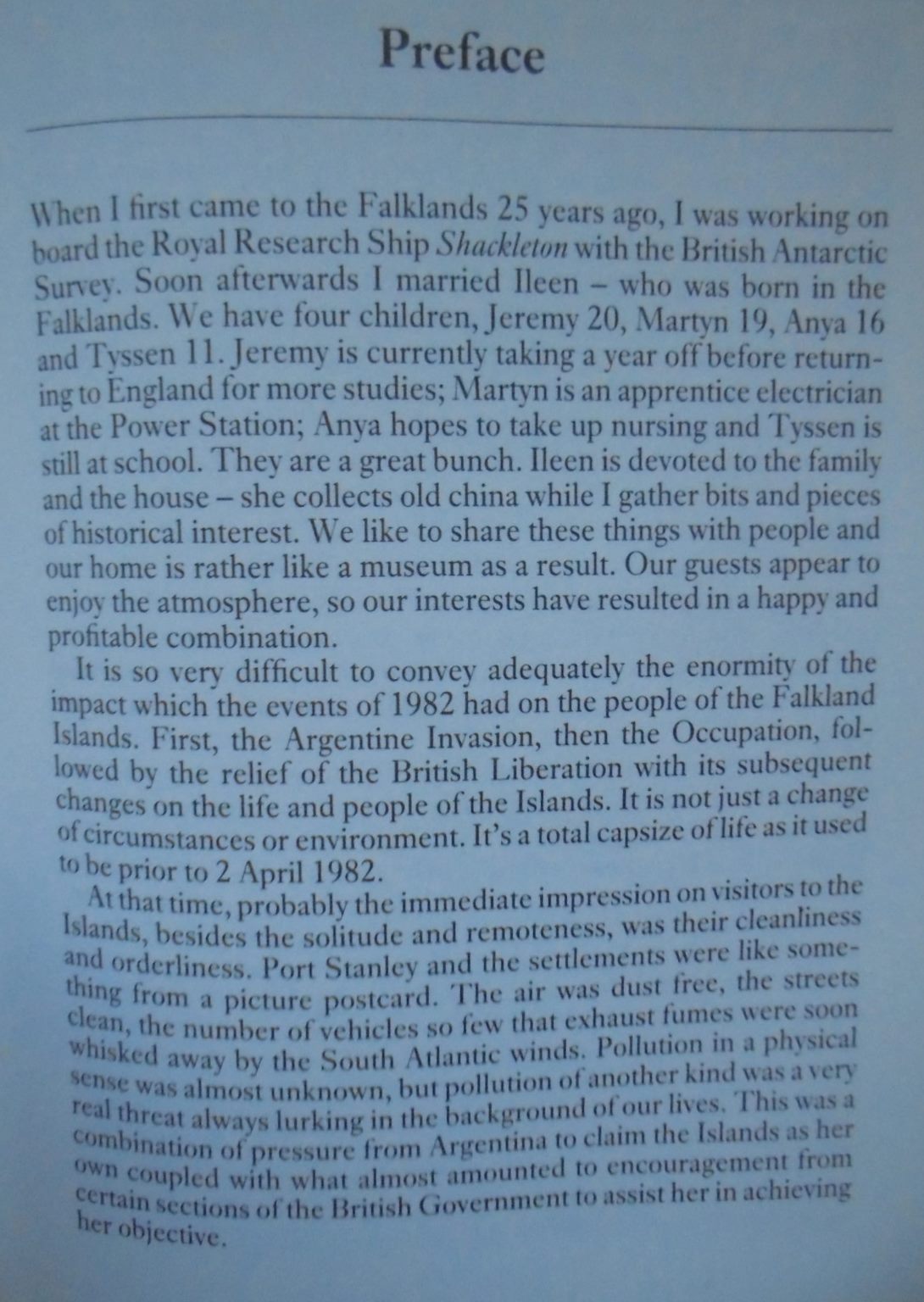 74 days. An islander's diary of the Falklands occupation by John Smith