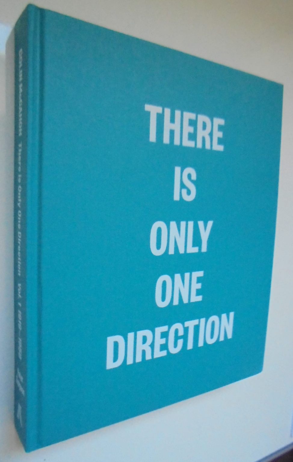 Colin McCahon: There is Only One Direction: Vol. I 1919 - 1959 By Peter Simpson