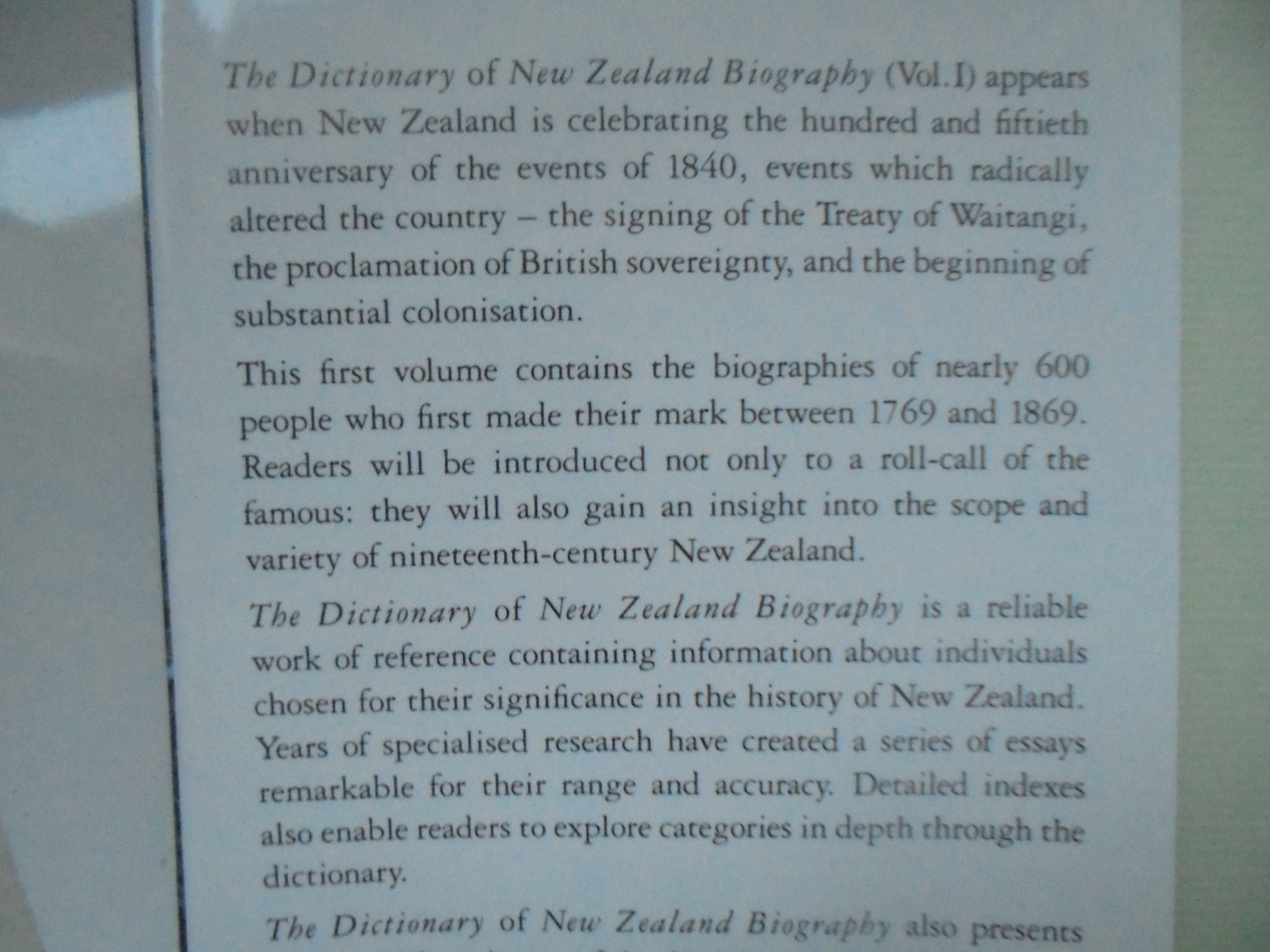 Dictionary of New Zealand Biography: Full set of 5 Volumes.