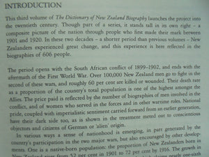 Dictionary of New Zealand Biography: Volume 3: 1901-1920. SIGNED BY EDITOR CLAUDIA ORANGE.