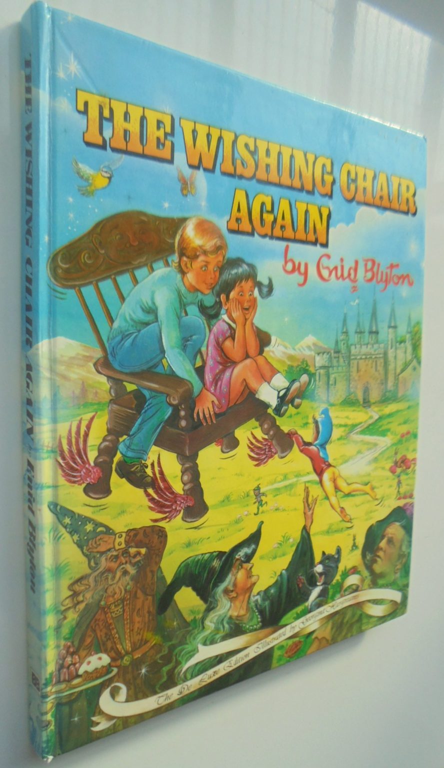 The Wishing Chair Again By Enid Blyton. De-Luxe Edition illustrated by Georgina Hargreaves.