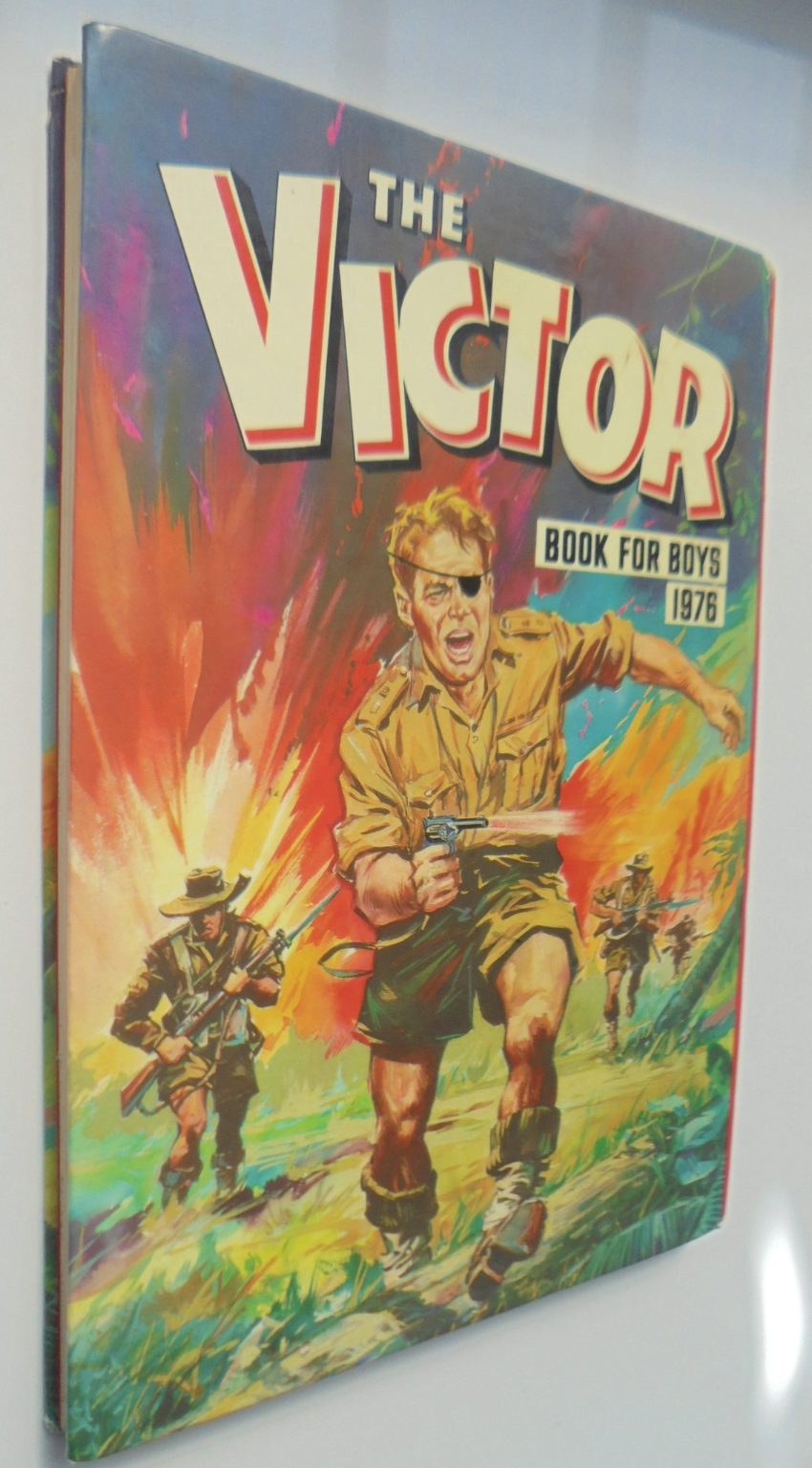 The Victor Book For Boys 1976. By D.C Thomson