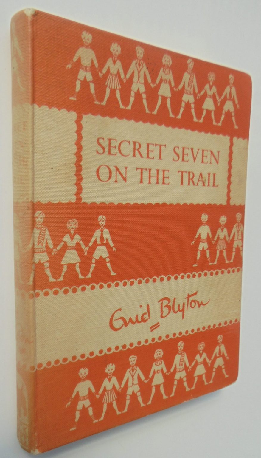 Secret Seven books by Enid Blyton. (6 1950's vintage hardbacks some First Ed)