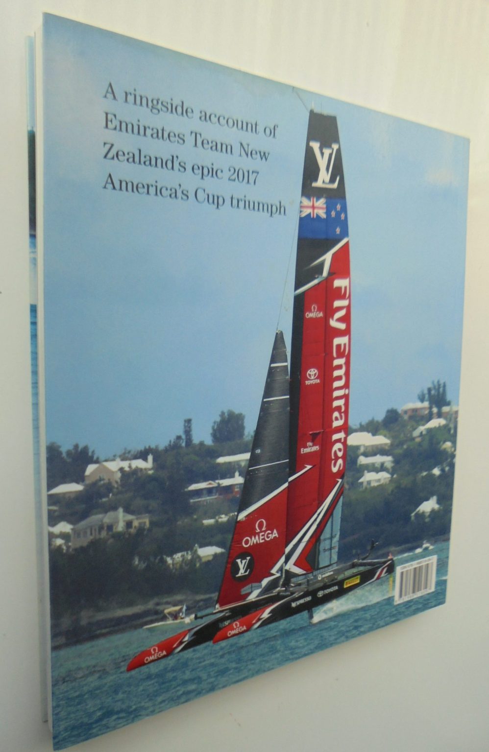 Lone Wolf. How Emirates Team New Zealand Stunned the World by Richard Gladwell.