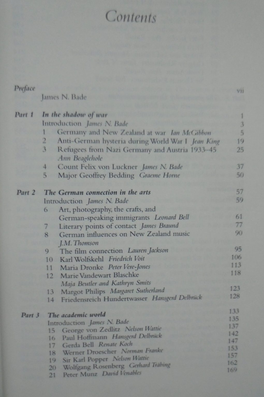 Out of the Shadow of War The German Connection with New Zealand in the Twentieth Century By James N. Bade.