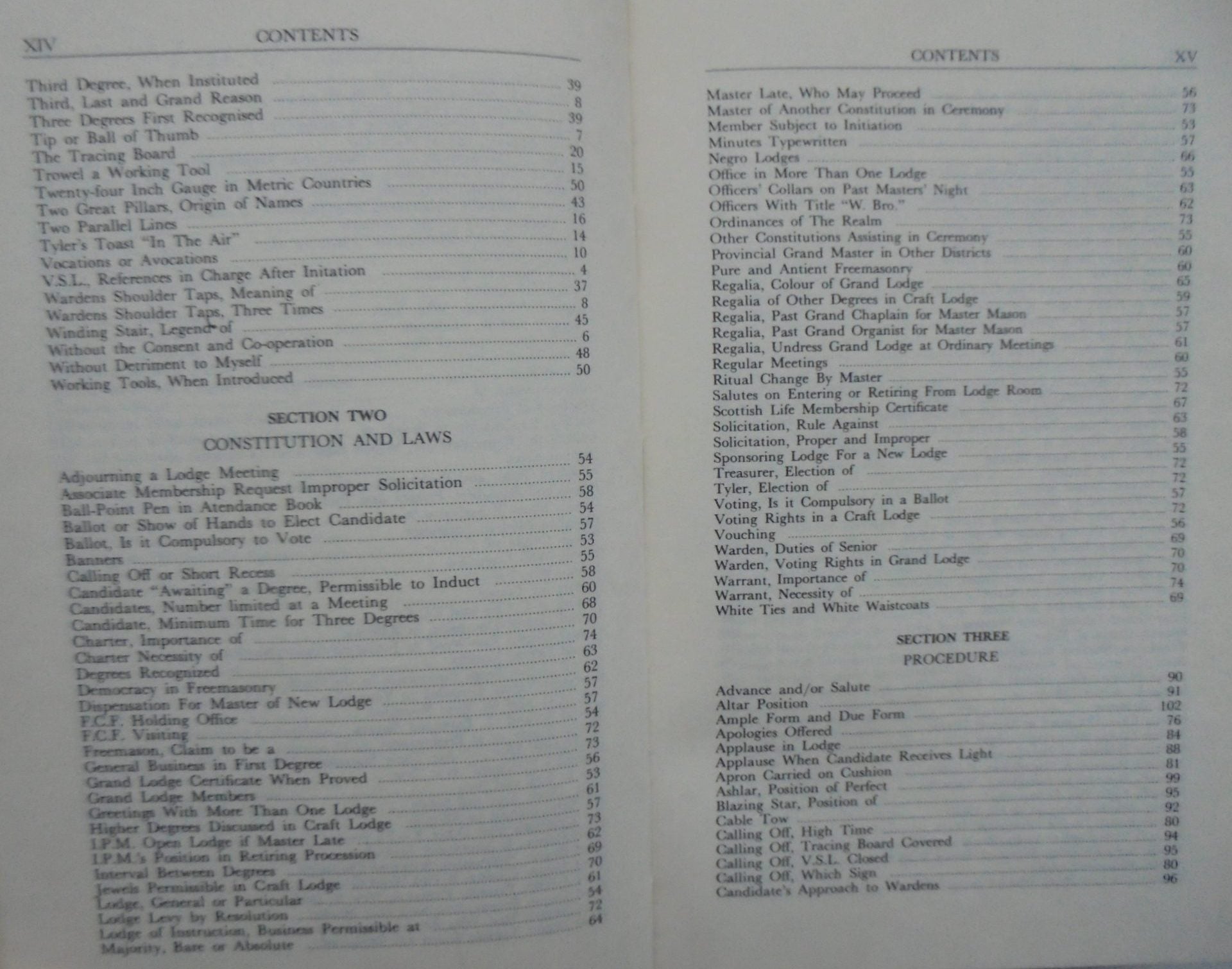 Masters and Past Masters Lodge No. 130 Questions and Answers The Questions and Answers Dealt with in the Transactions of the Master' and Past Masters' Lodge by R Hepburn.