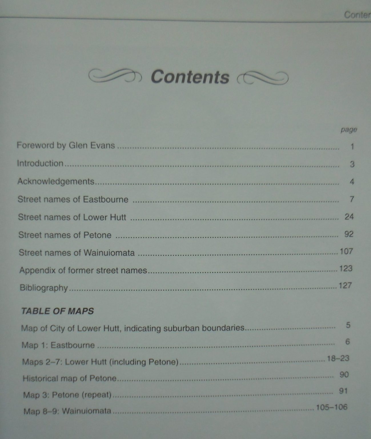 Valleys & Bays: Origins of Street Names in Lower Hutt, Including Eastbourne, Petone and Wainuiomata by Alison Carey.