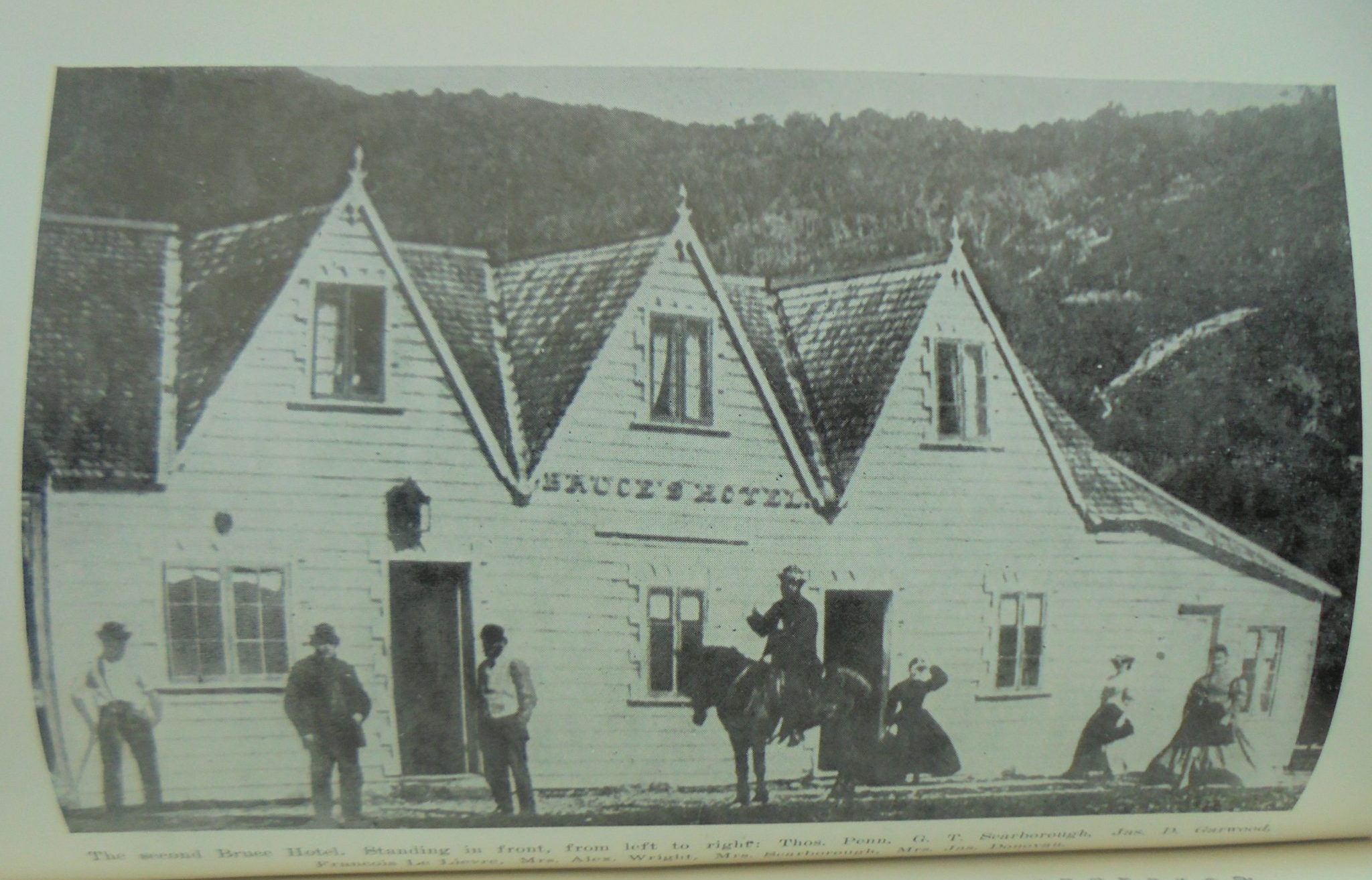 Akaroa and Banks Peninsula 1840-1940 Story of French Colonising Venture and Early Whaling Activities; The First Settlement of Canterbury by W.E.M. Jacobsen.