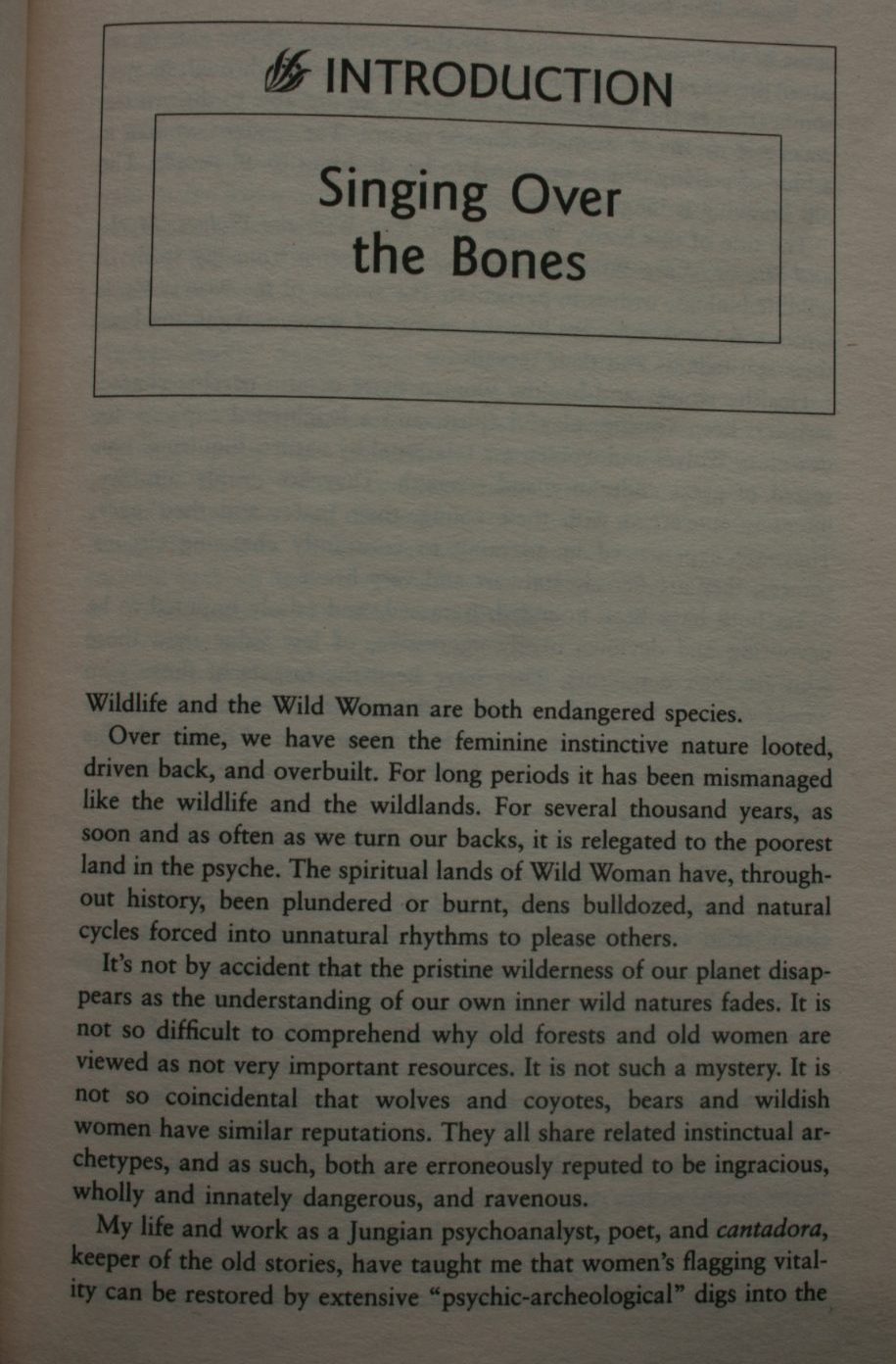 Women Who Run with the ­Wolves. Contacting the Power of the Wild Woman By Estes, Clarissa Pinkola.