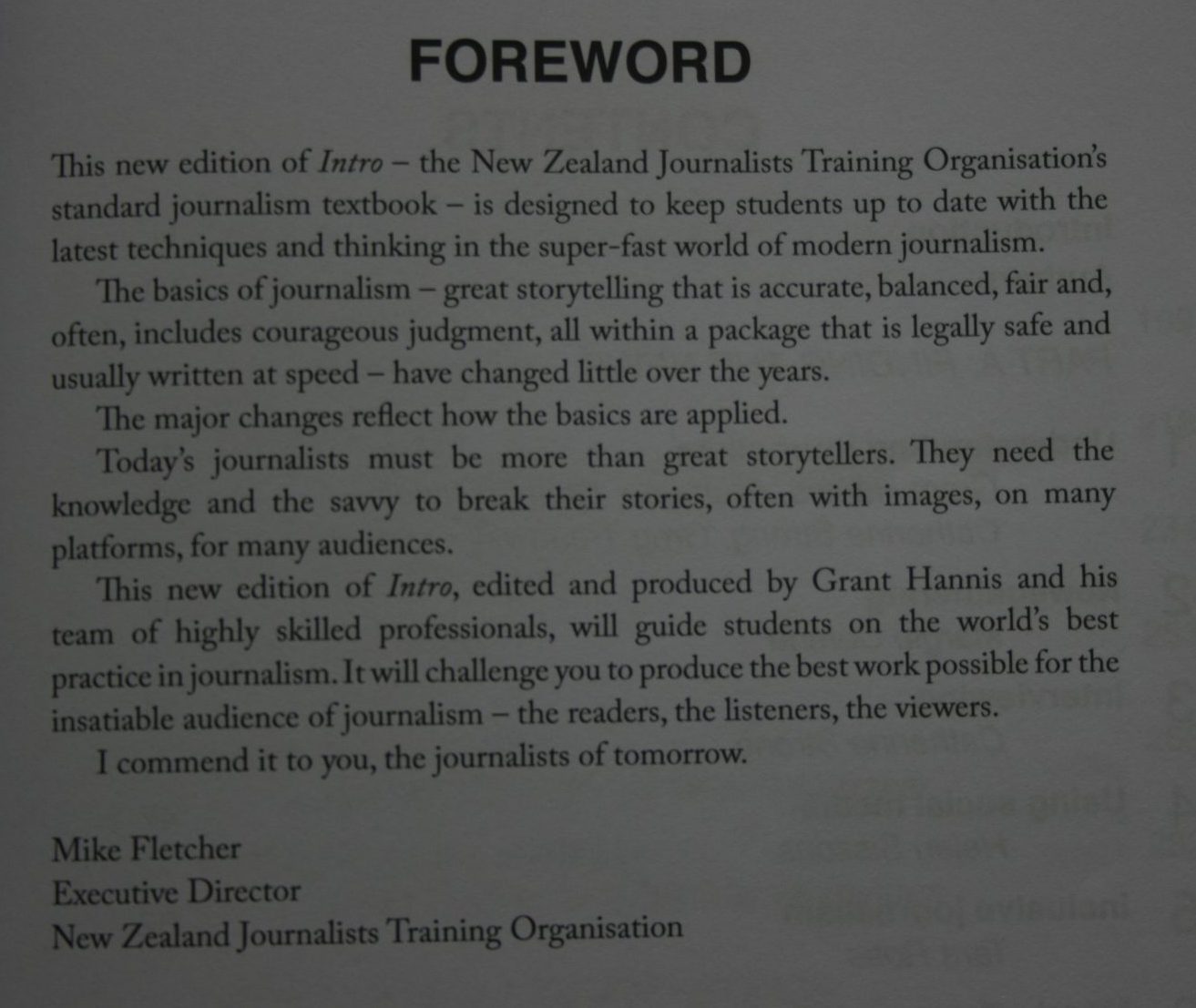 Intro A Beginners Guide ­to Journalism in 21st-century Aotearoa/New Zealand. By Grant Hannis.