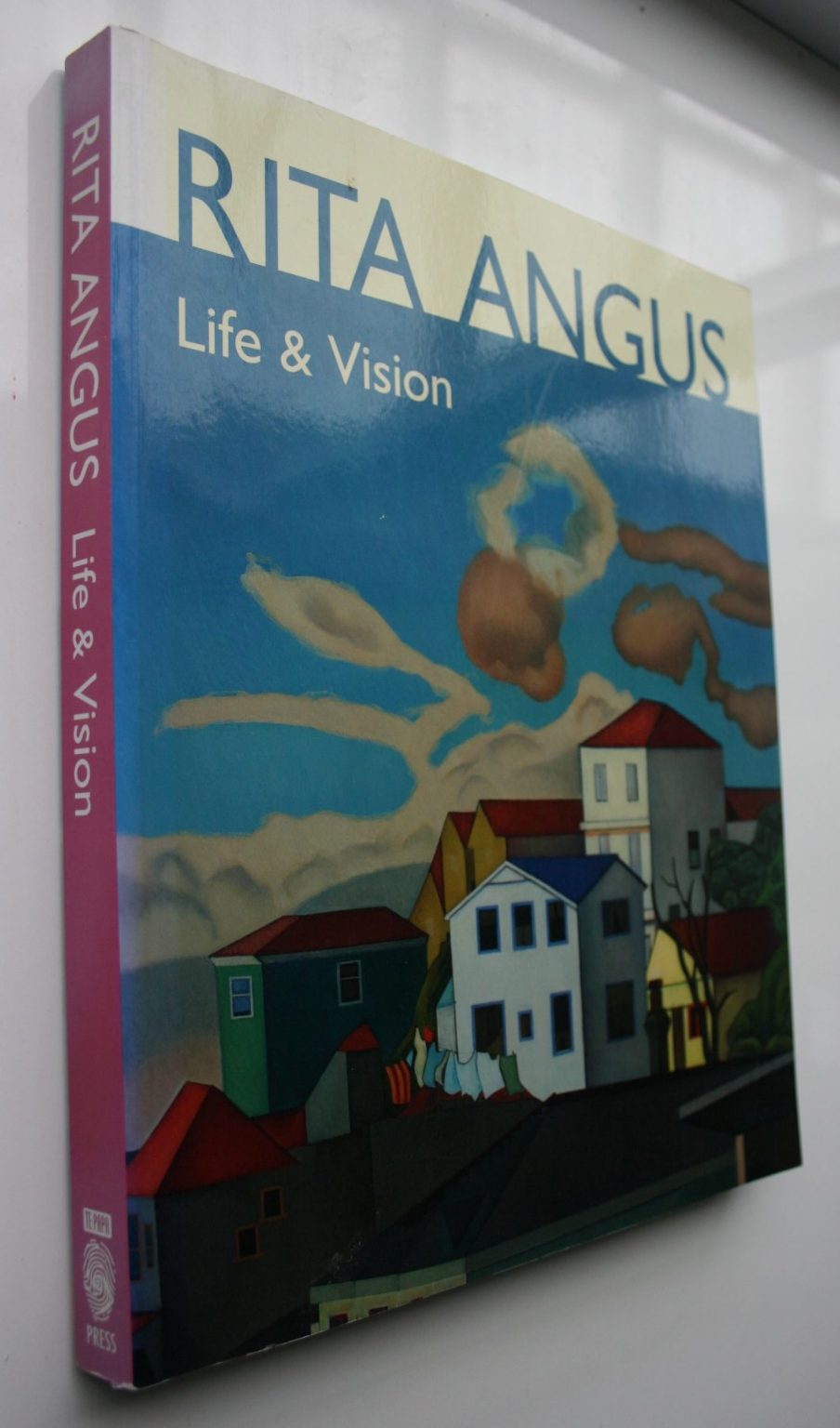 Rita Angus: Life and ­Vision By Jill Trevelyan.