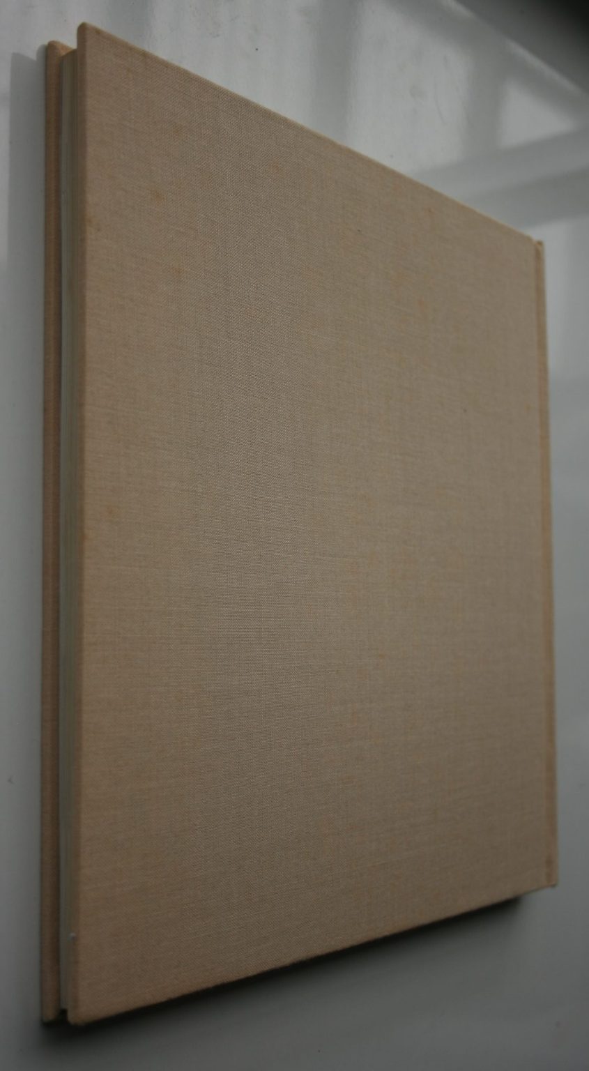 Peter McIntyre's Wellington BY Peter McIntyre. 1975, FIRST EDITION.