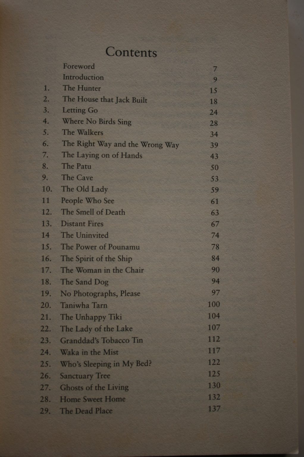 Where No Birds Sing Tales of the Supernatural in Aotearoa By Grant Shanks, Tahu Potiki.