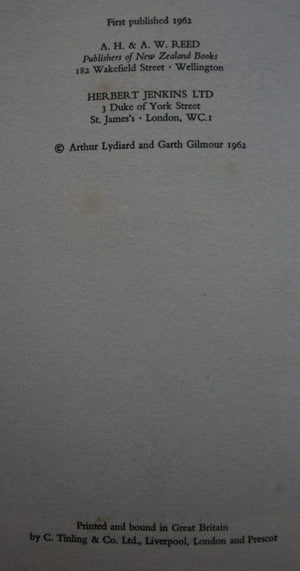 Run To The Top by Arthur Lydiard Garth Gilmour. 1962 First Edition.