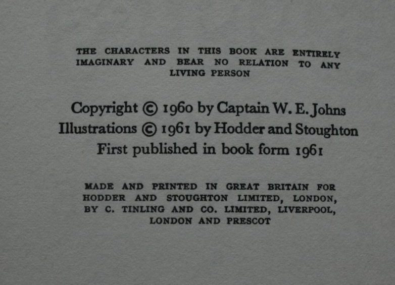 Biggles Forms a Syndicate. 1961 First Edtion. by Captain W.E. Johns.