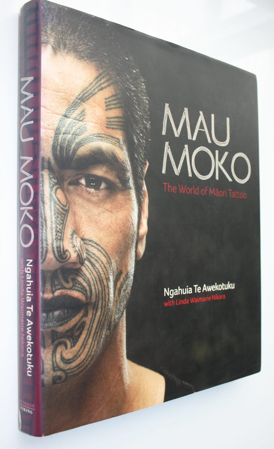 Mau Moko The World of Maori Tattoo By Ngahuia Te Awekotuku.