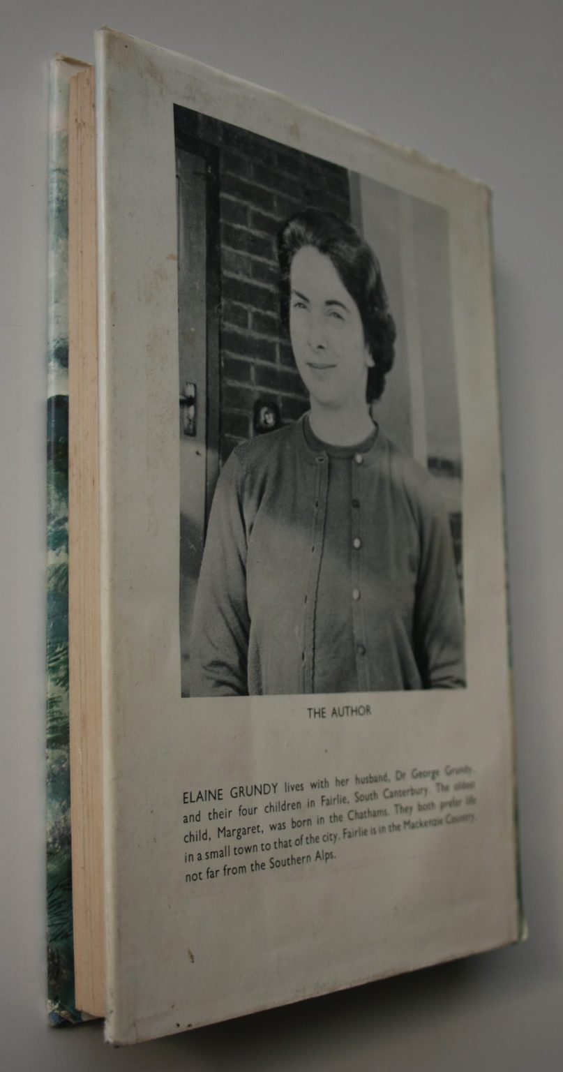 Who'd Marry a Doctor?: Chatham Islands Casebook. By Elaine Grundy. Hardback 1958 first edition