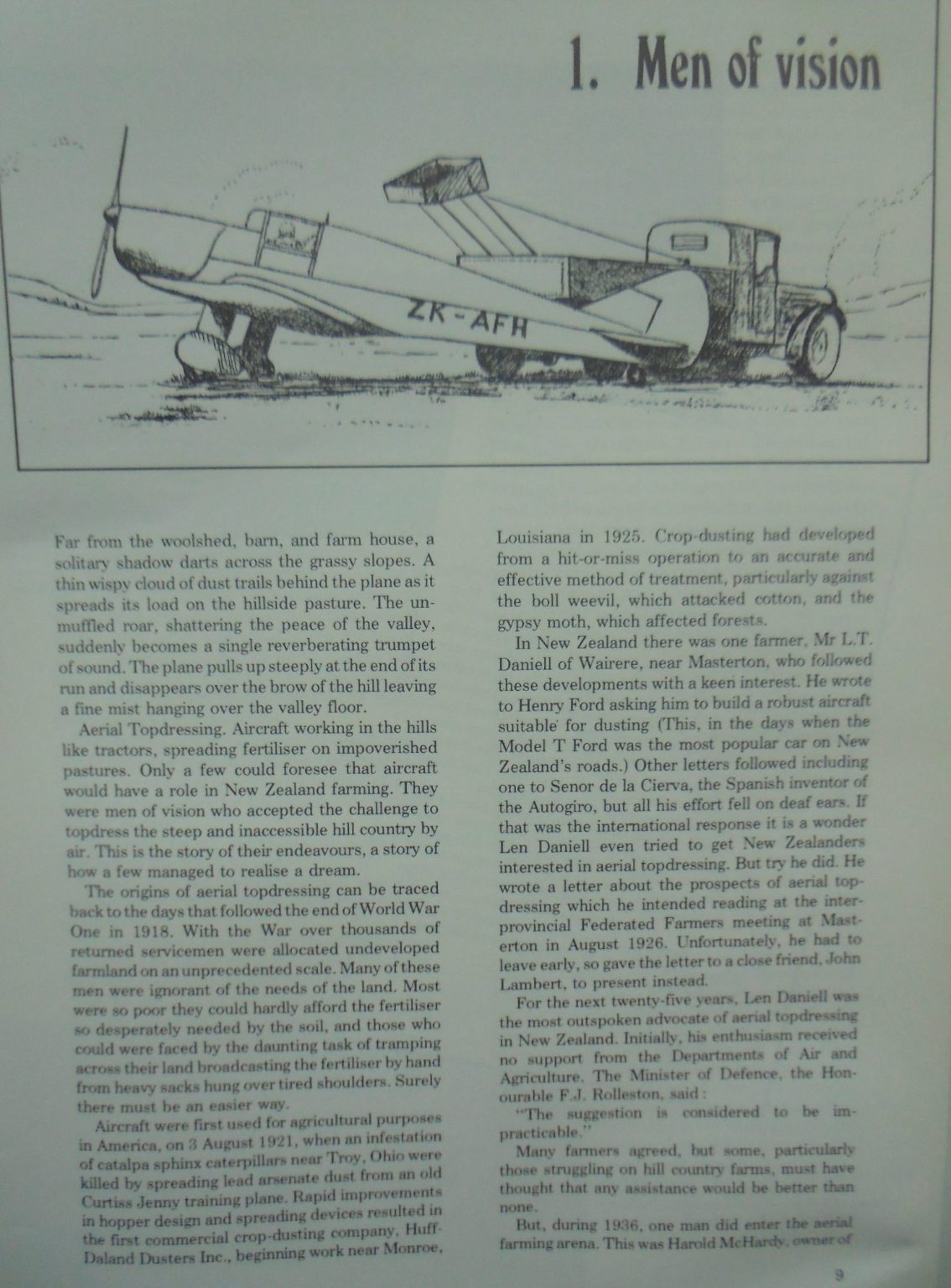 The Topdressers. 1983 FIRST EDITION. By Janic Geelen.