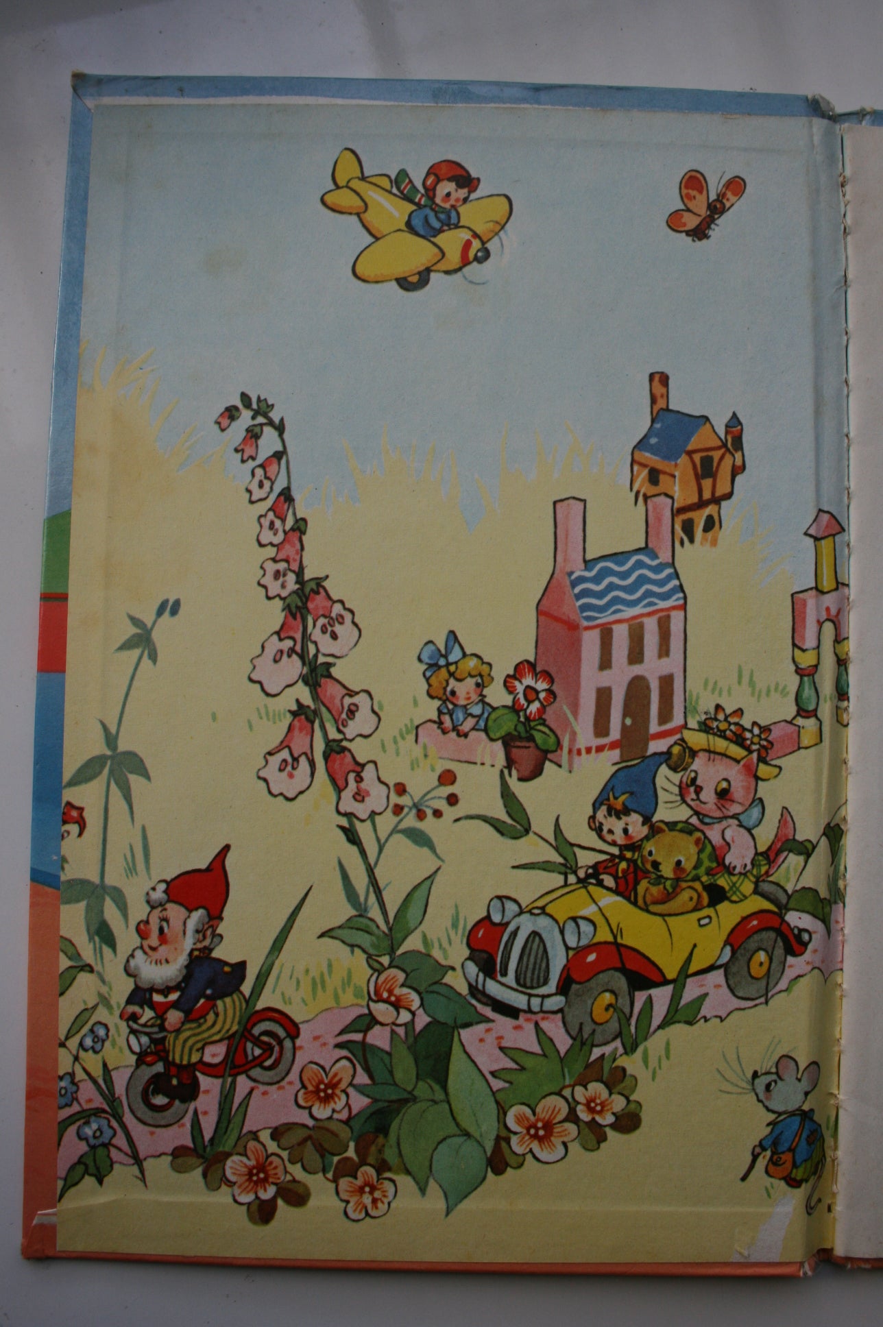 Three Vintage Noddy Picture Books. Noddy and His Passengers, Noddy ABC Toyland, Noddy and the Noah's Ark Adventure, Noddy's Toyland Friends, Noddy and His Car