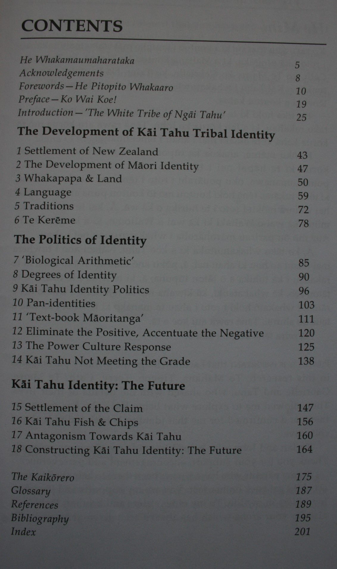 Ko Tahu, Ko Au. Kai Tahu Tribal Identity by Hana O'Regan.