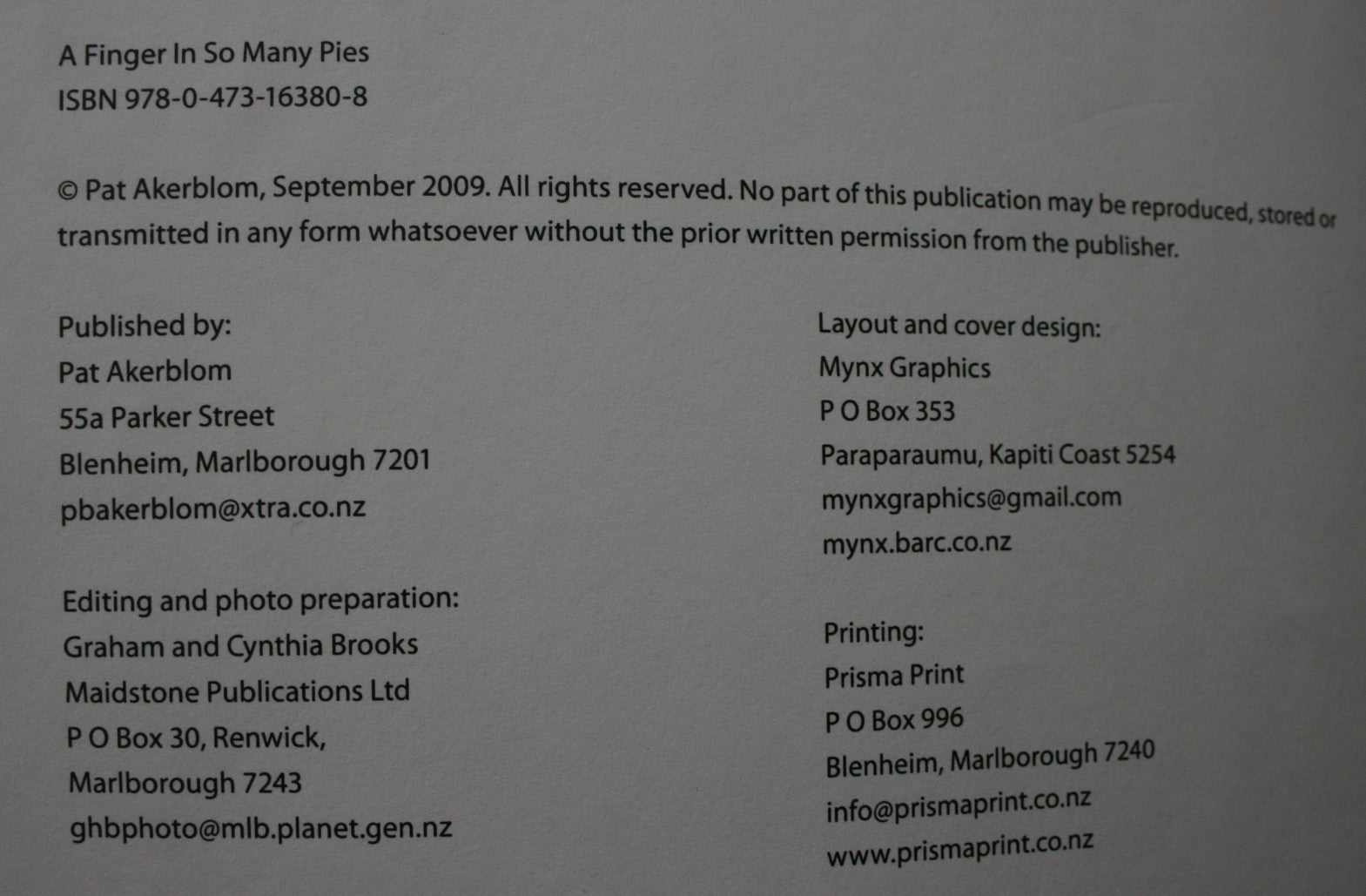 A Finger in So Many Pies: Hon. Charles Houghton Mills, 1844-1923 by Pat Akerblom, Barry Akerblom. VERY RARE.