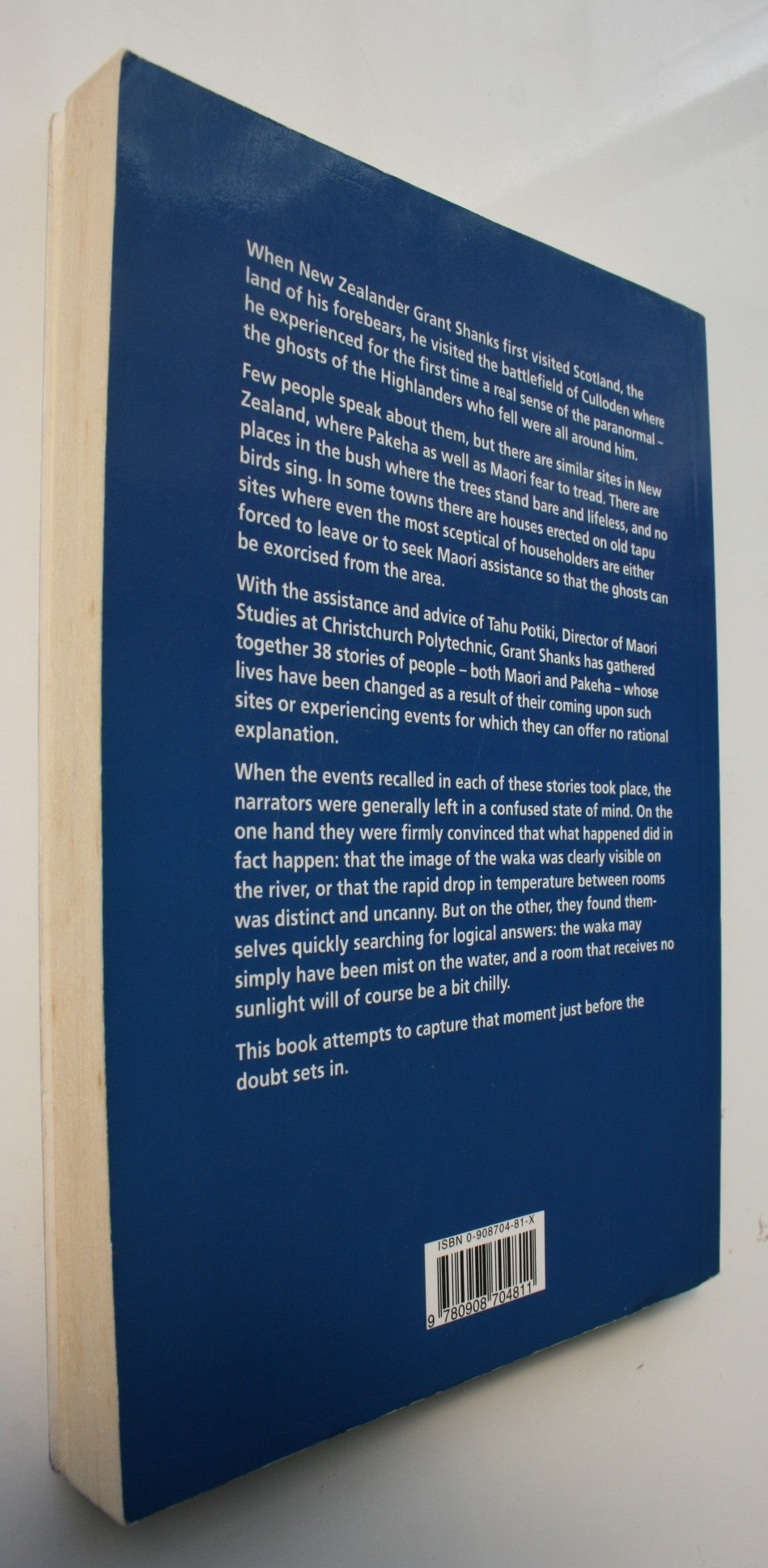 Where No Birds Sing Tales of the Supernatural in Aotearoa By Grant Shanks, Tahu Potiki.