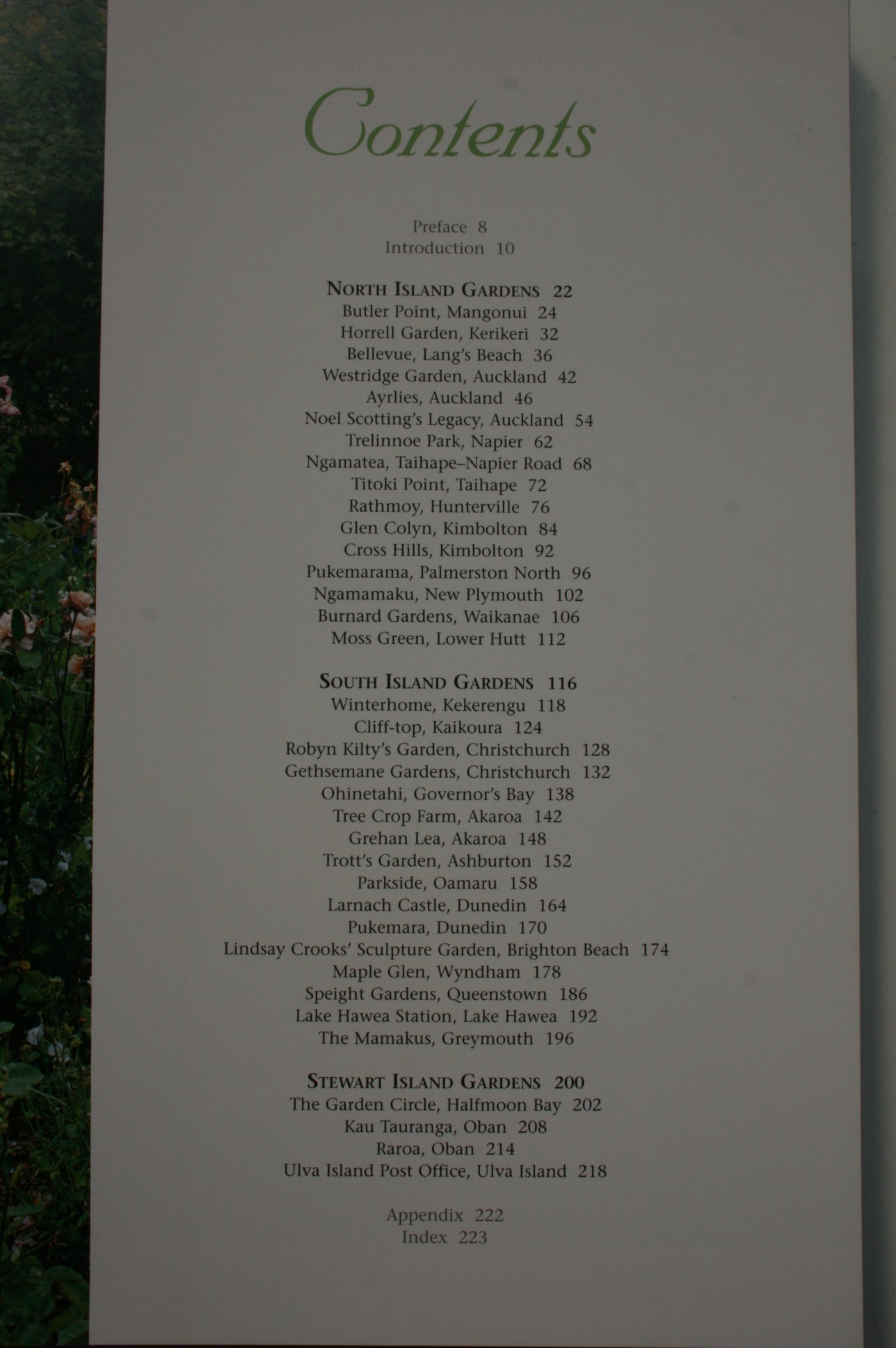 Great Gardens of New Zealand By Derek Fell.