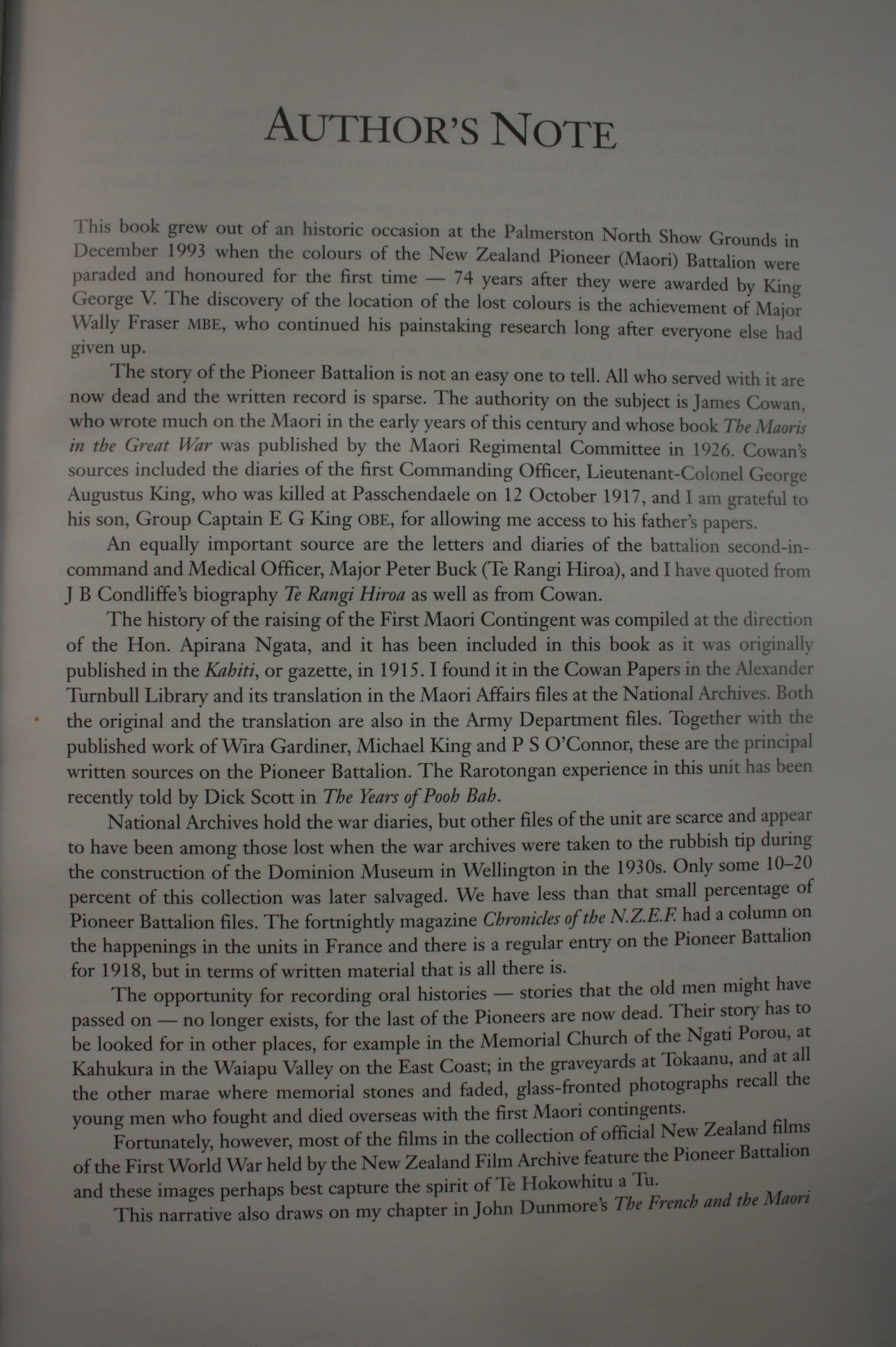 Te Hokowhitu A Tu The Maori Pioneer Battalion in the First World War. HARDBACK