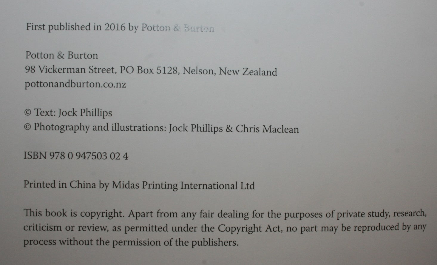 To the Memory New Zealand's War Memorials. HARDBACK by Jock Phillips.