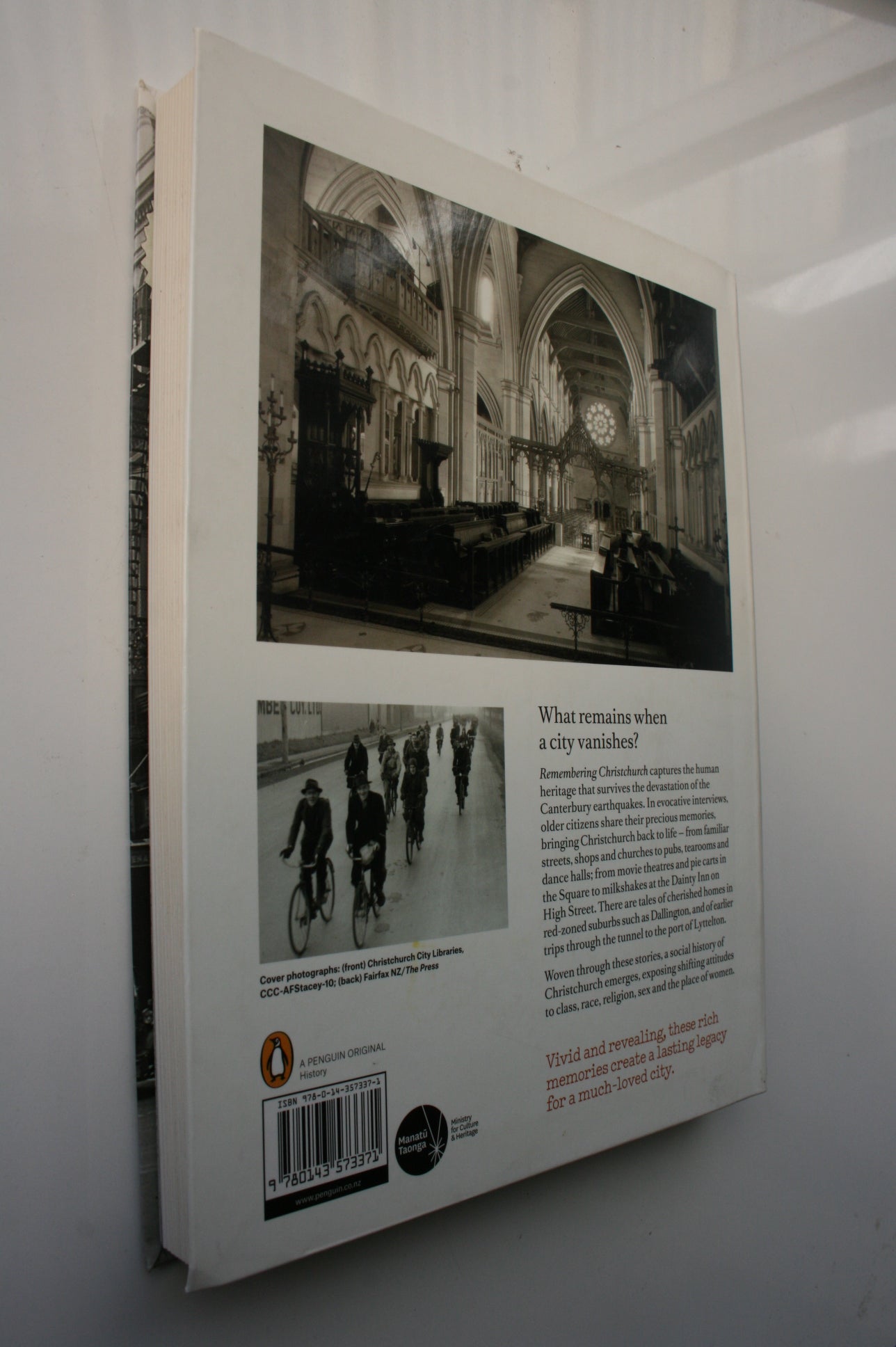 Remembering Christchurch: Voices From Decades Past by Alison Parr.