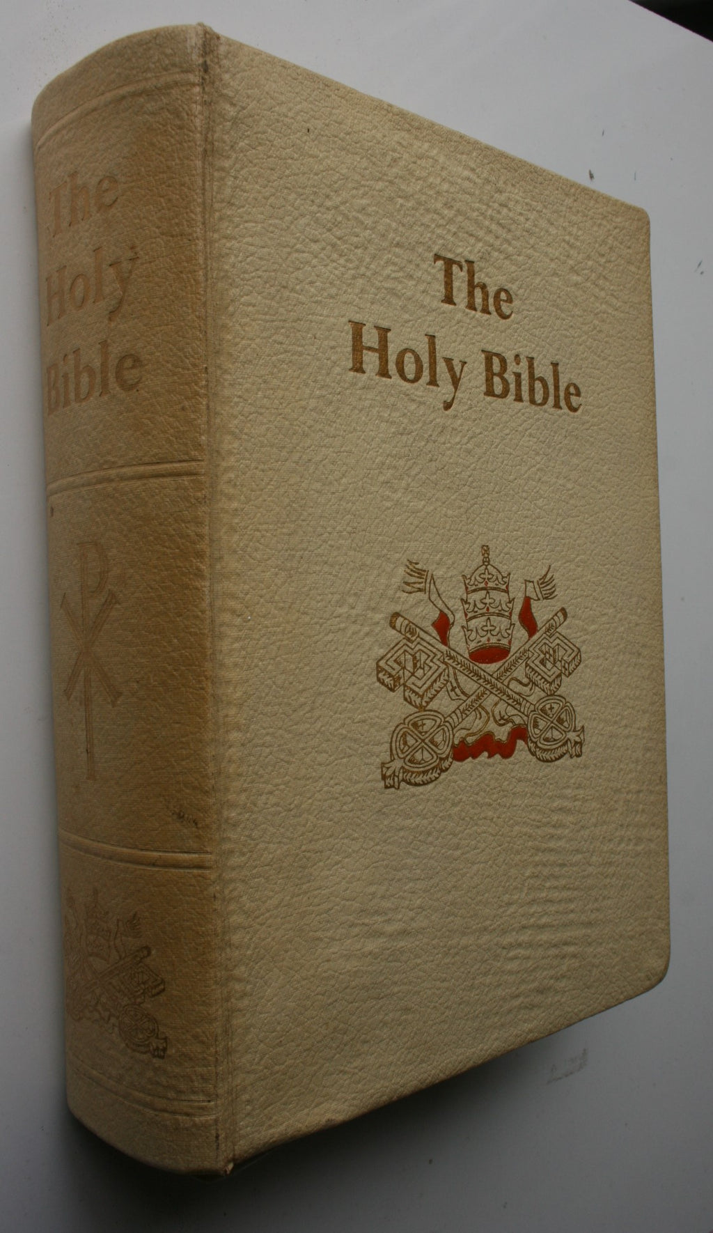 The Holy Bible,The Old Testament in the Douay Text, the New Testament and Psalms in the Westminster text.