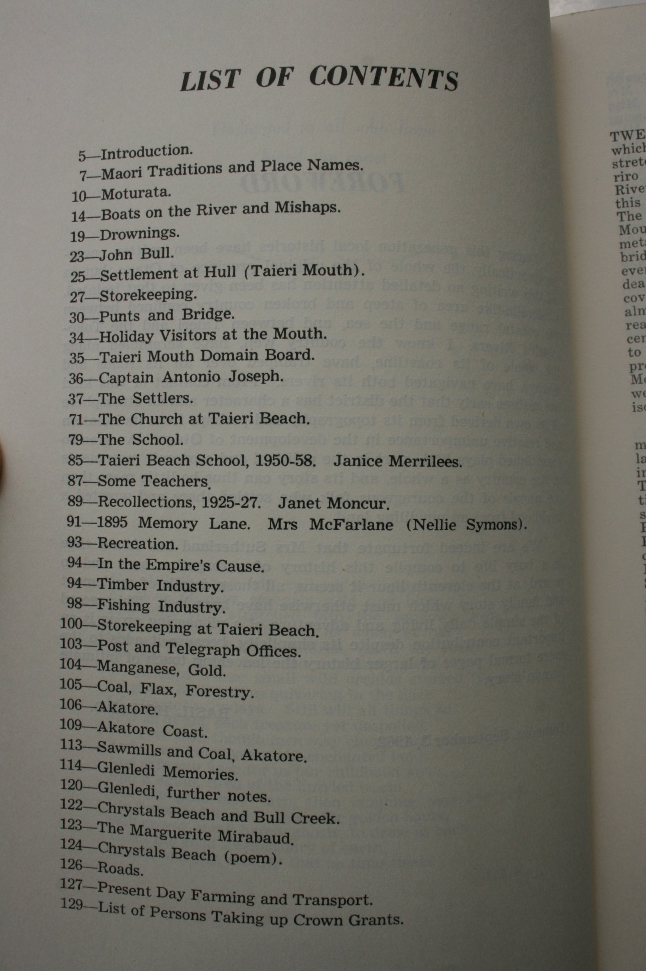 Coast Road and River: The Story of Taieri Mouth, Taieri Beach, Glenledi and Akatore by Gwen Sutherland (compiler).