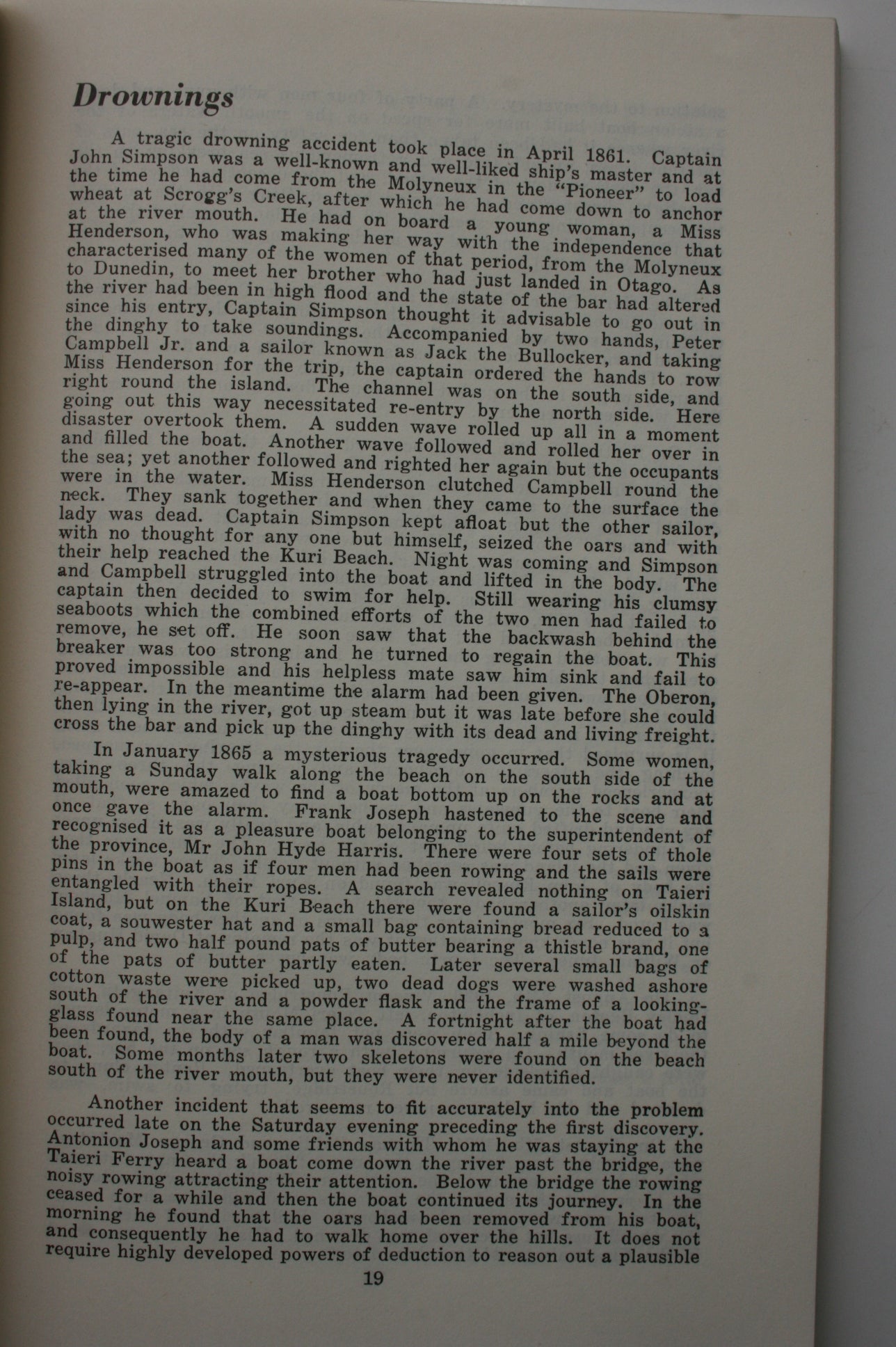 Coast Road and River: The Story of Taieri Mouth, Taieri Beach, Glenledi and Akatore by Gwen Sutherland (compiler).