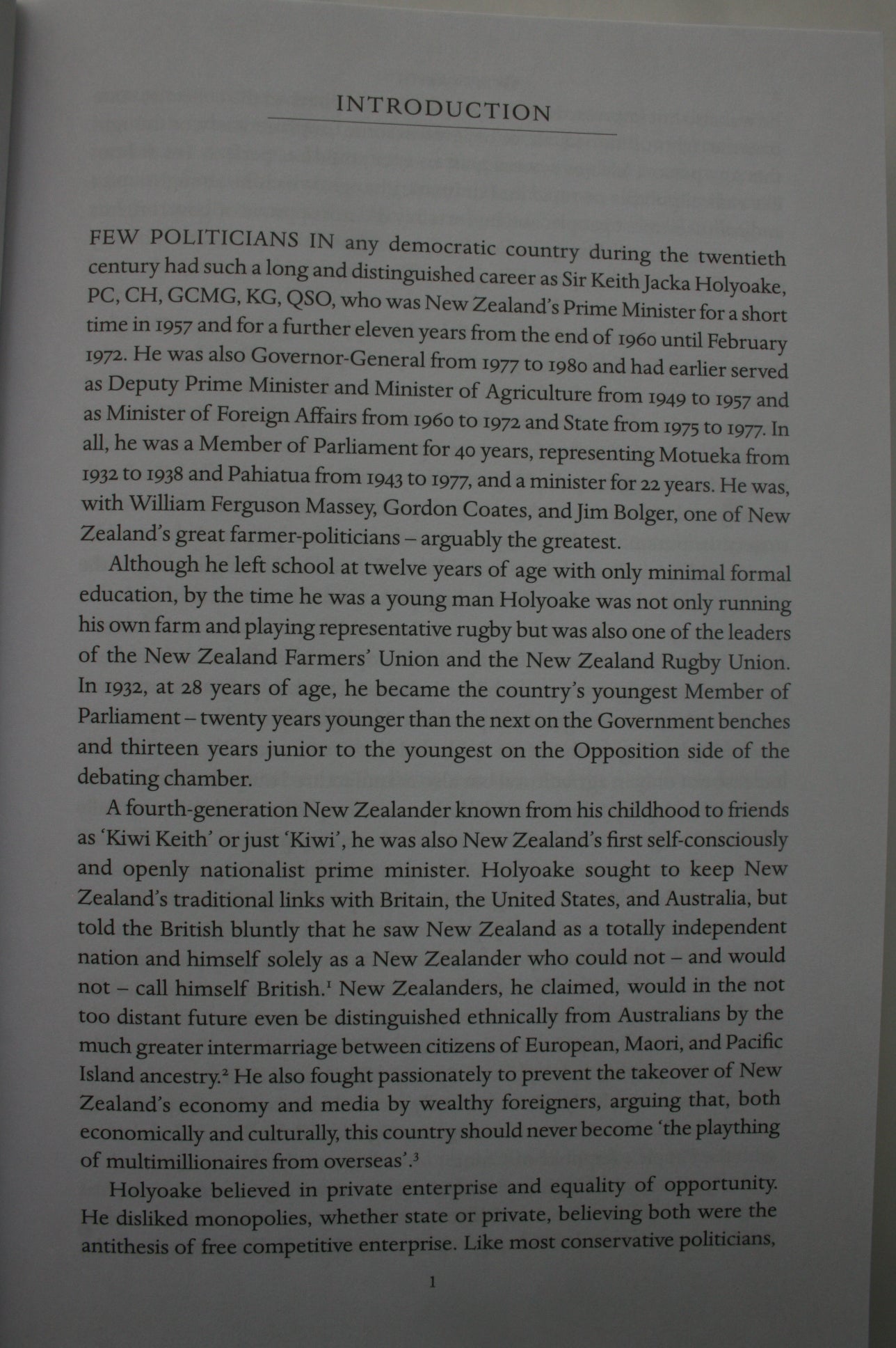 Kiwi Keith A Biography of Keith Holyoake By Barry Gustafson.