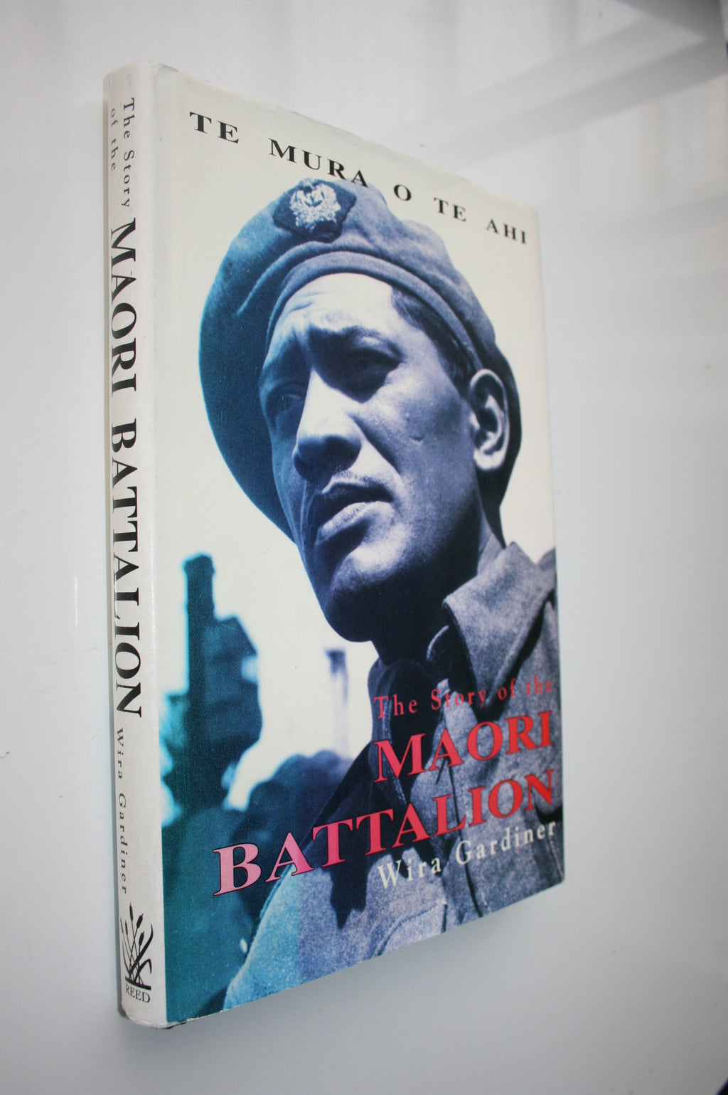 Te Mura O Te Ahi The Story of the Maori Battalion By Wira Gardiner. 1992, FIRST EDITION.