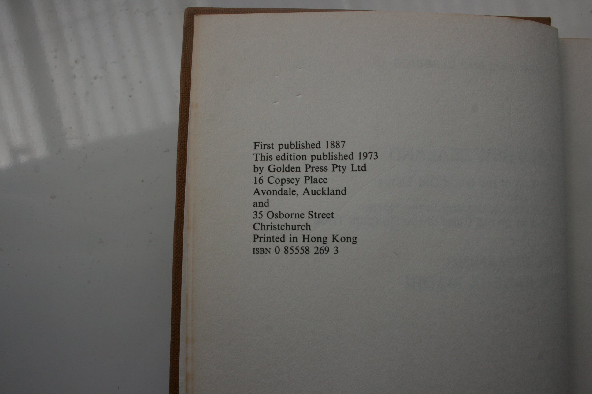 Old New Zealand Tale of the Good Old Times by a Pakeha Maori By F.E. Maning.