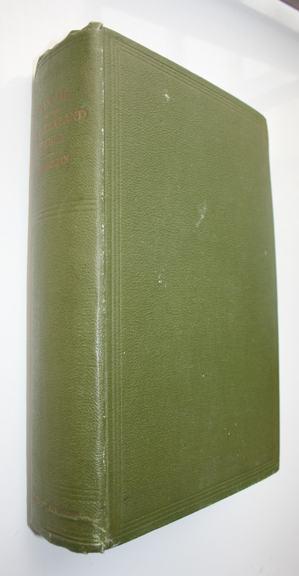 Manual of the New Zealand Flora. (1925) by T. F. Cheeseman.