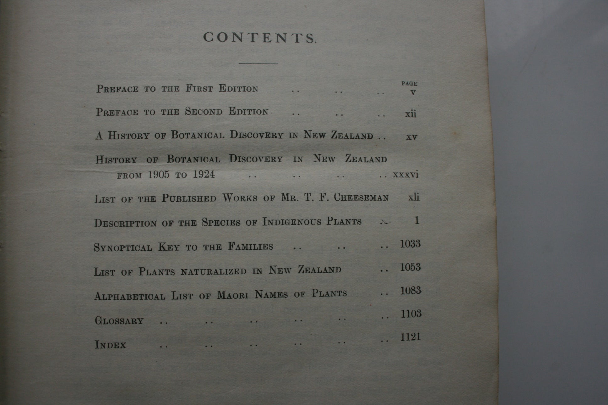 Manual of the New Zealand Flora. (1925) by T. F. Cheeseman.
