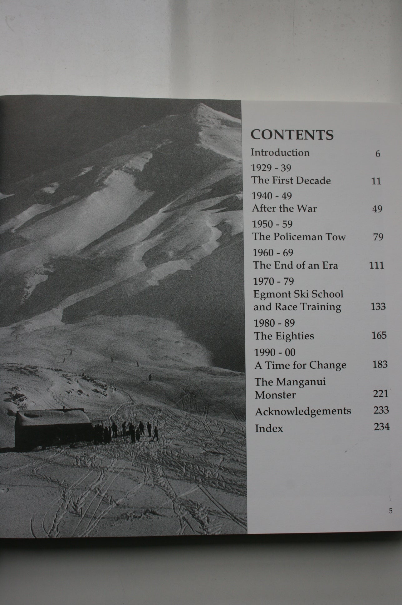 Manganui: A History of the Stratford Mountain Club