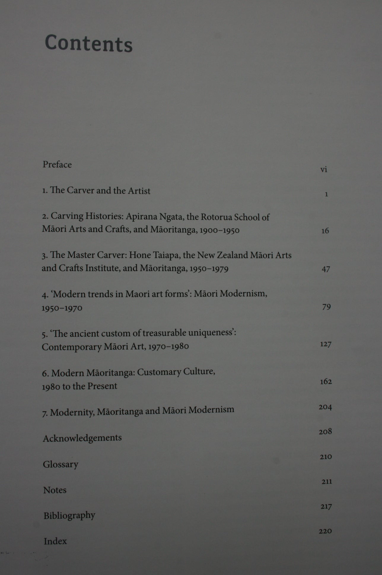 The Carver and the Artist Maori Art in the Twentieth Century By Damian Skinner.