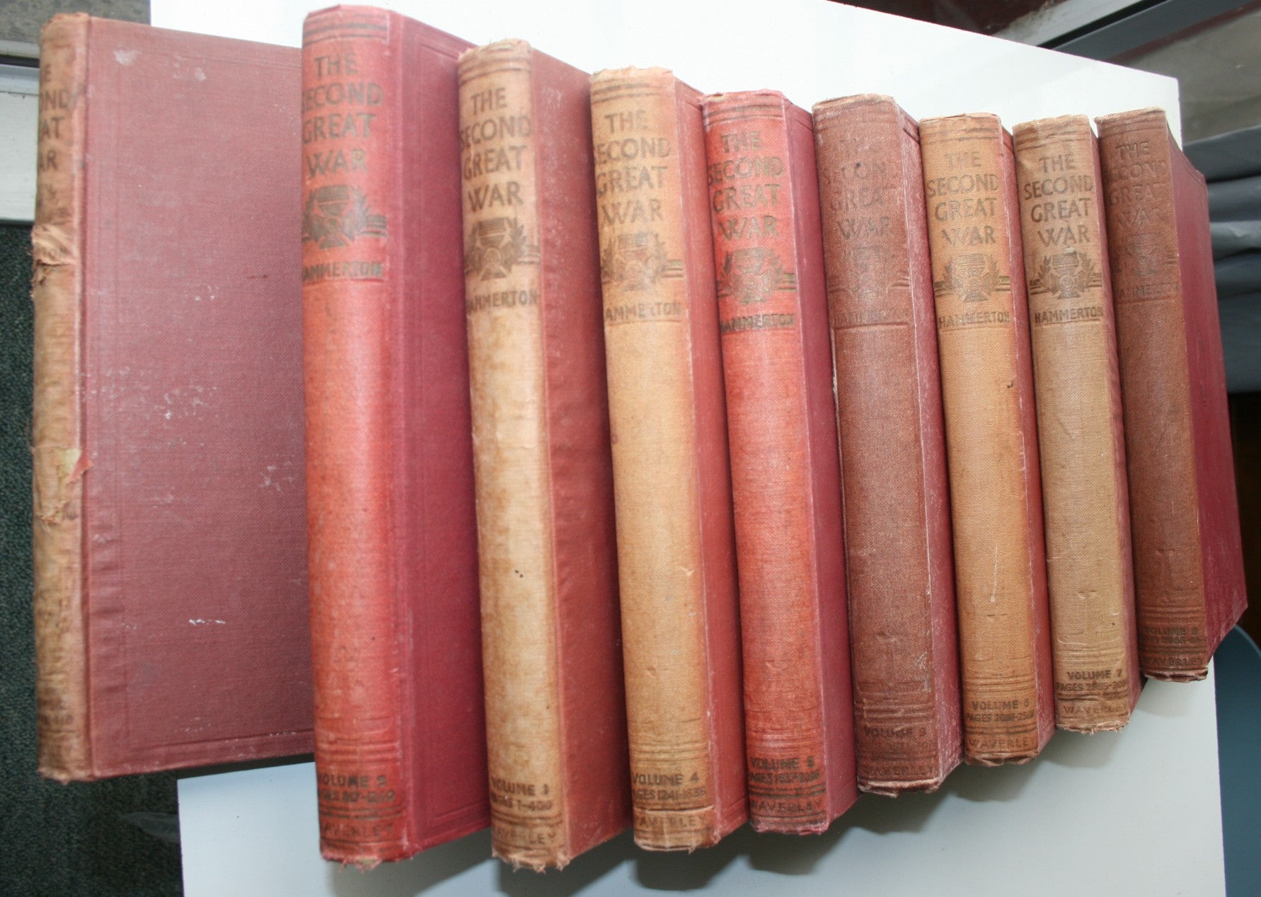 The Second Great War a Standard History 9 Volume Set. by Hammerton.
