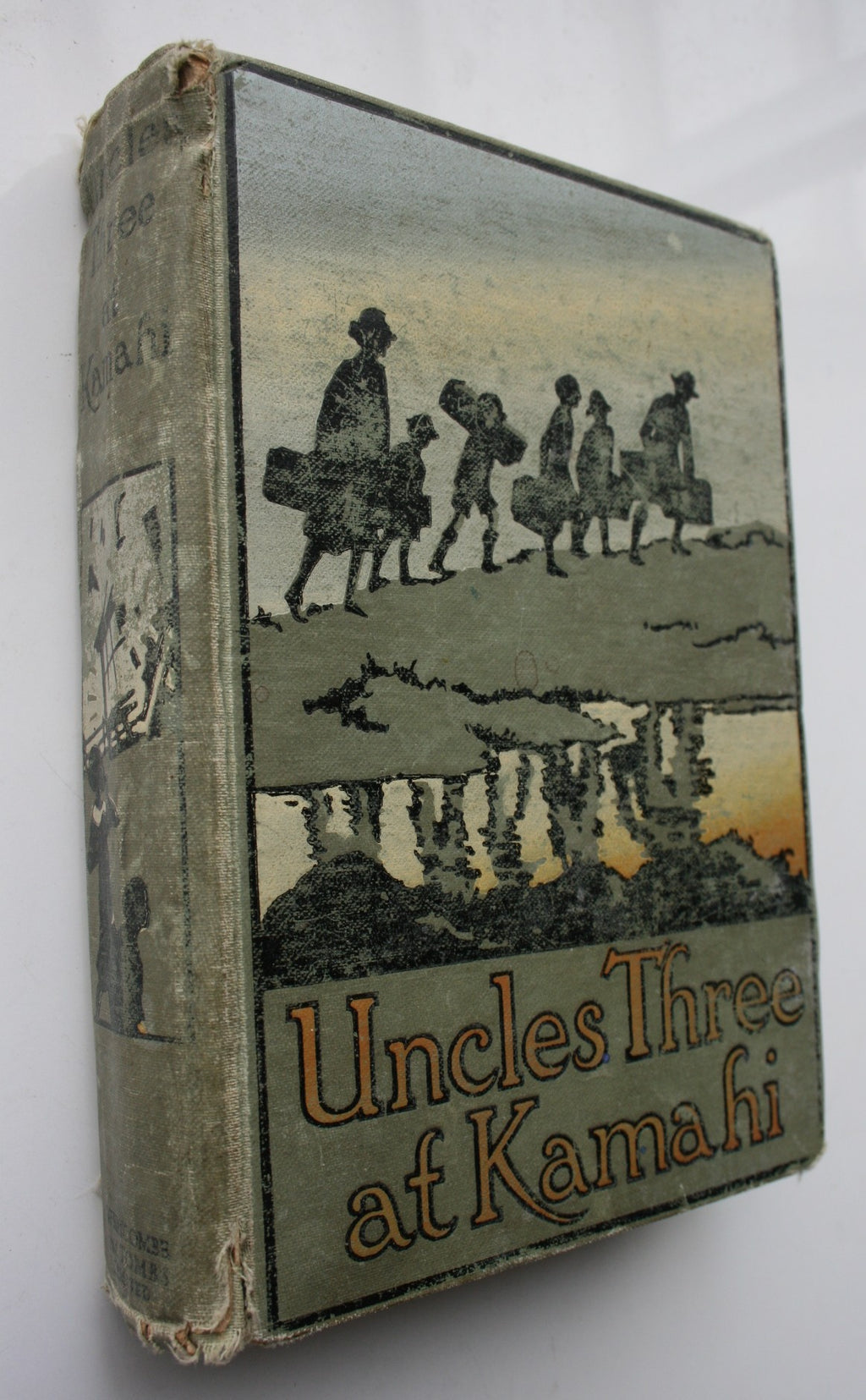 Uncles Three at Kamahi by Esther Glen. Illustrated by Percy Graves. 1926, first edition.