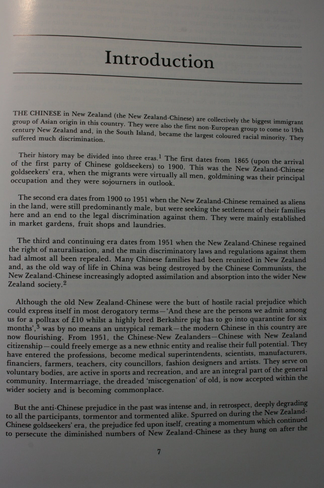 Windows on a Chinese Past. Volume 1: How the Cantonese Goldseekers and their Heirs Settled in New Zealand by James Ng.