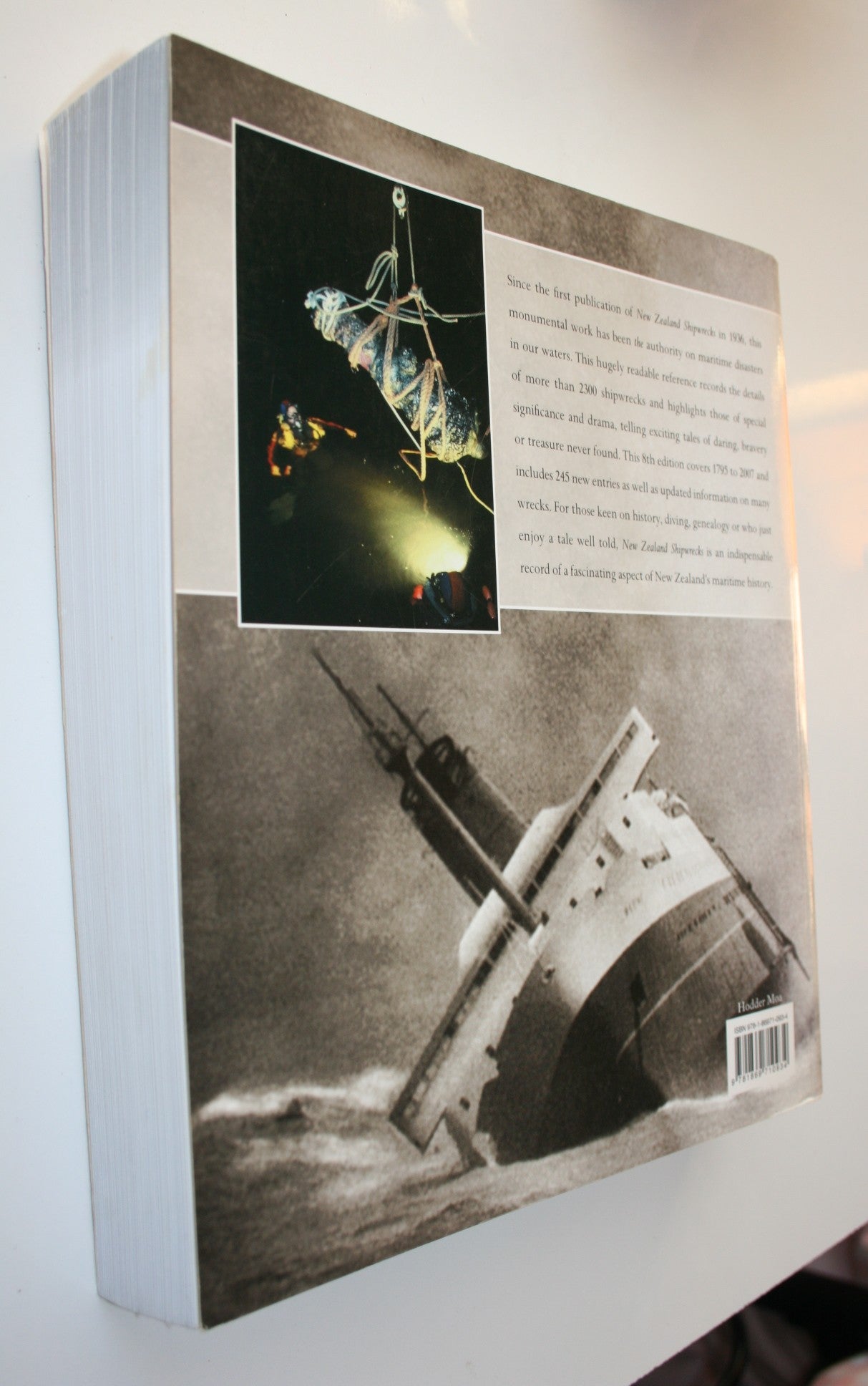 New Zealand Shipwrecks. Over 200 Years of Disasters at Sea. 8th edition