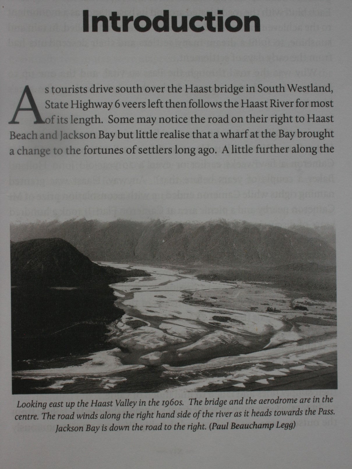 A Road Through the Pass Roadmaking Haast to Makarora By David Grantham.