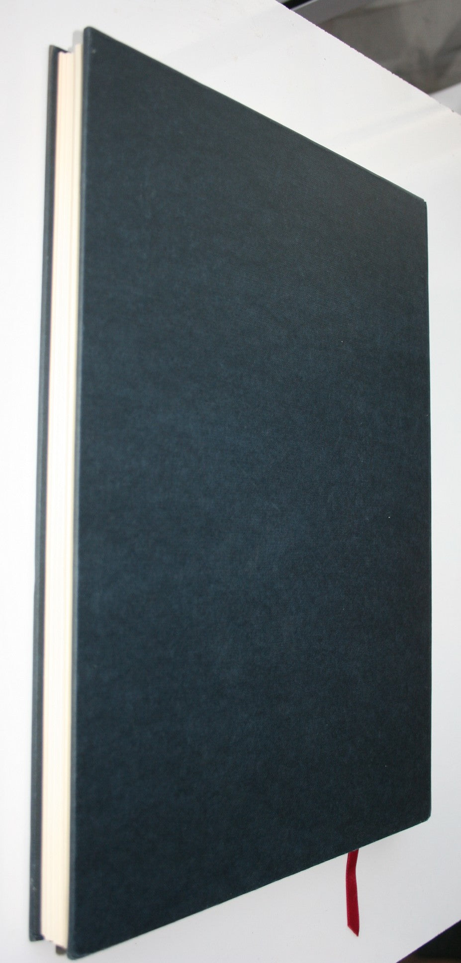 Historic Charts & Maps of New Zealand, 1642-1875 BY Peter Bromley Maling.