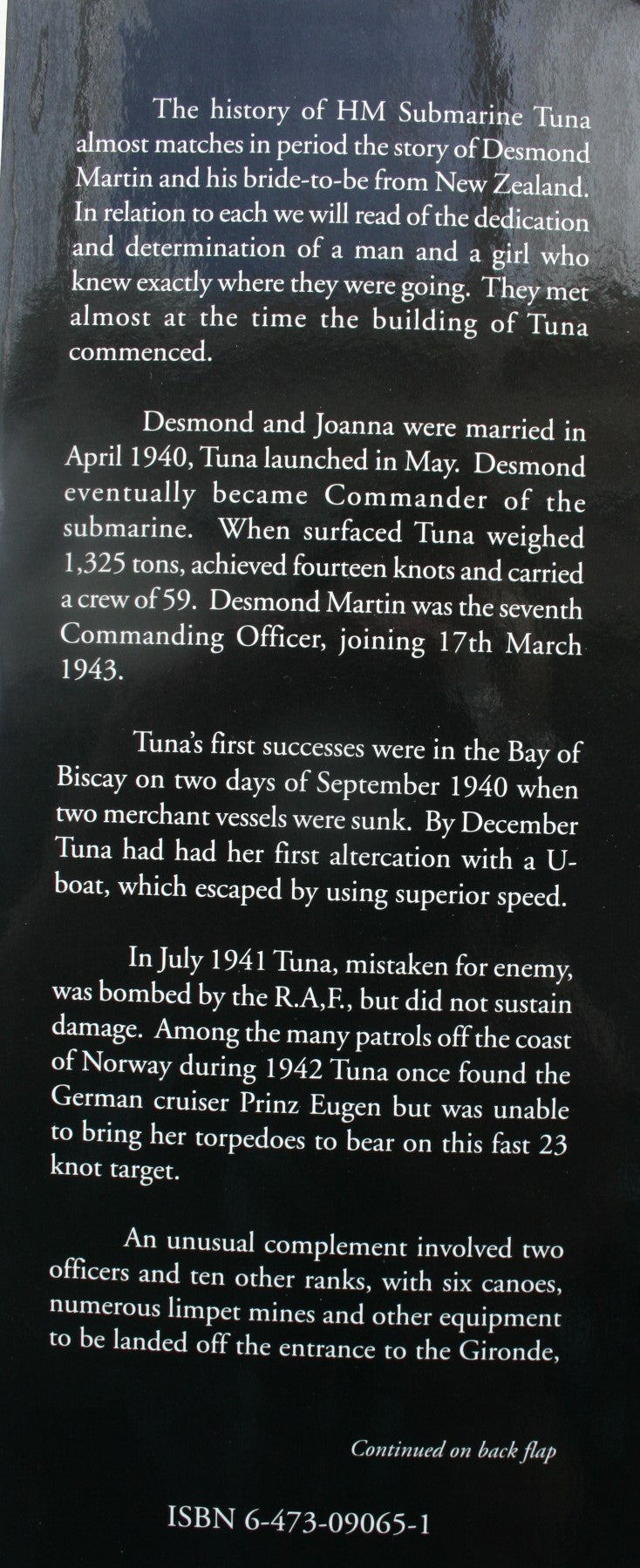 The Seas Between - Letters from a Submariner. (Desmond Martin, Commander of H.M. Submarine Tuna). By Guy Mannering. SIGNED BY AUTHOR.